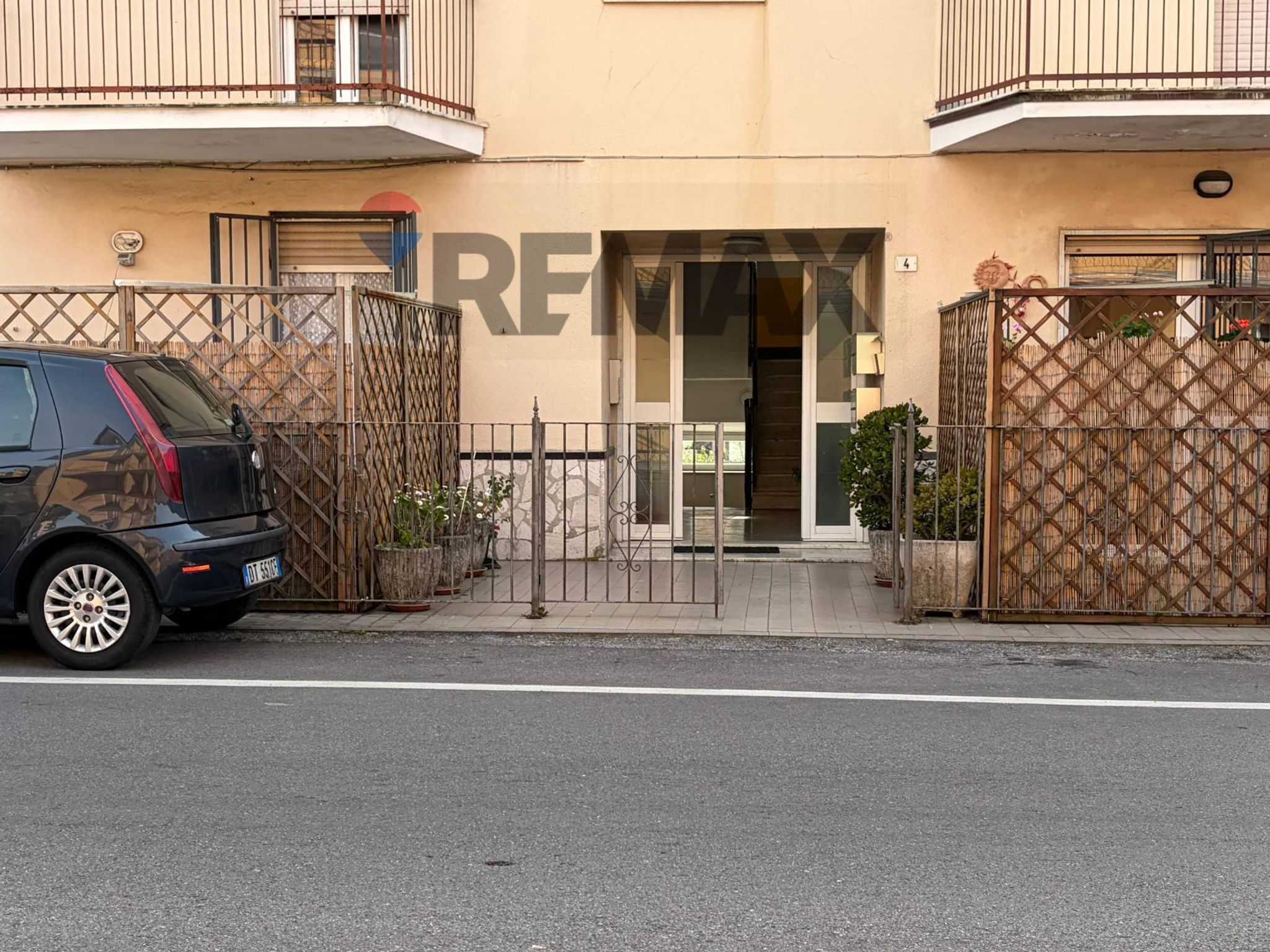 Edificio all'aperto