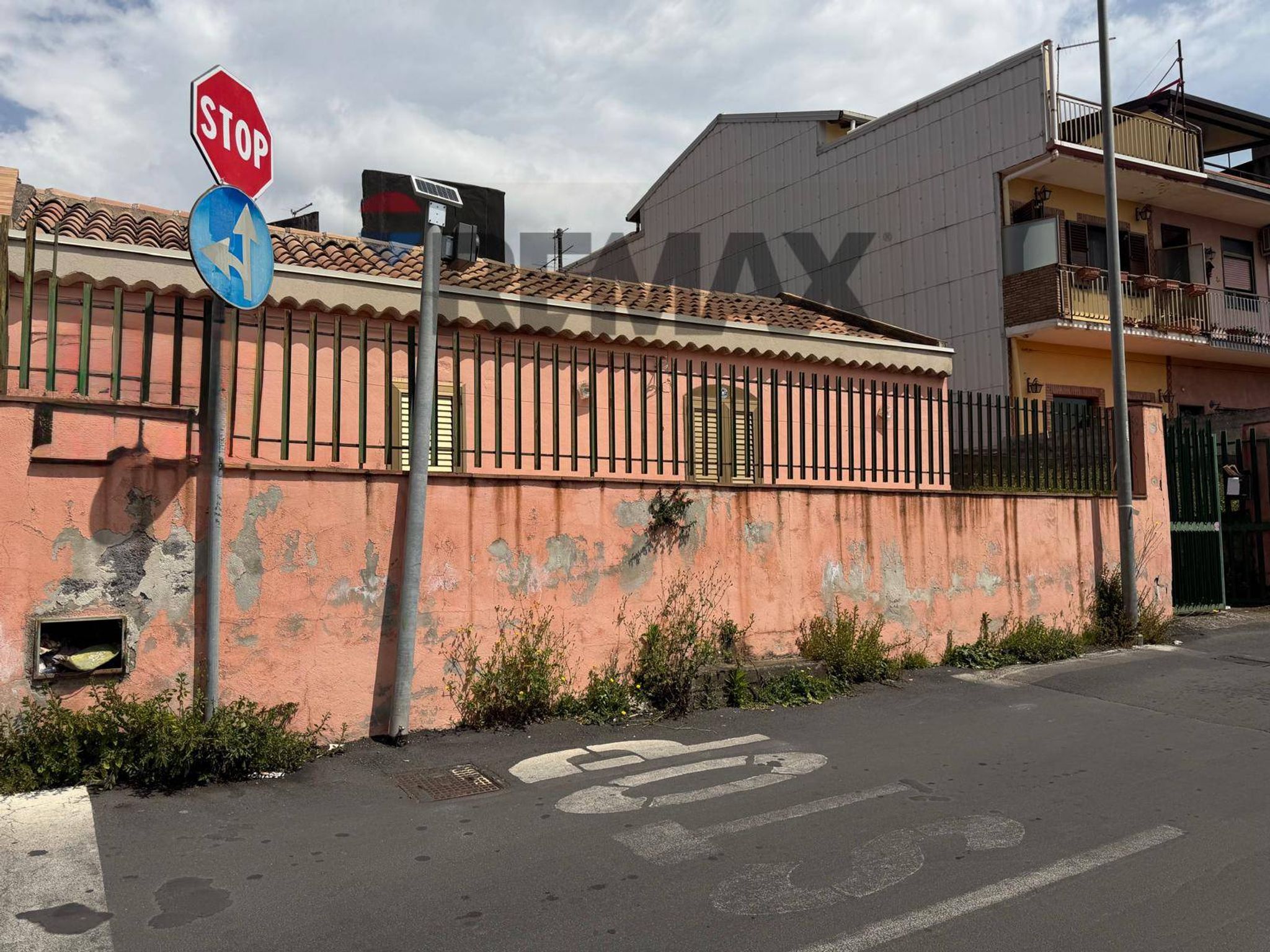Edificio all'aperto
