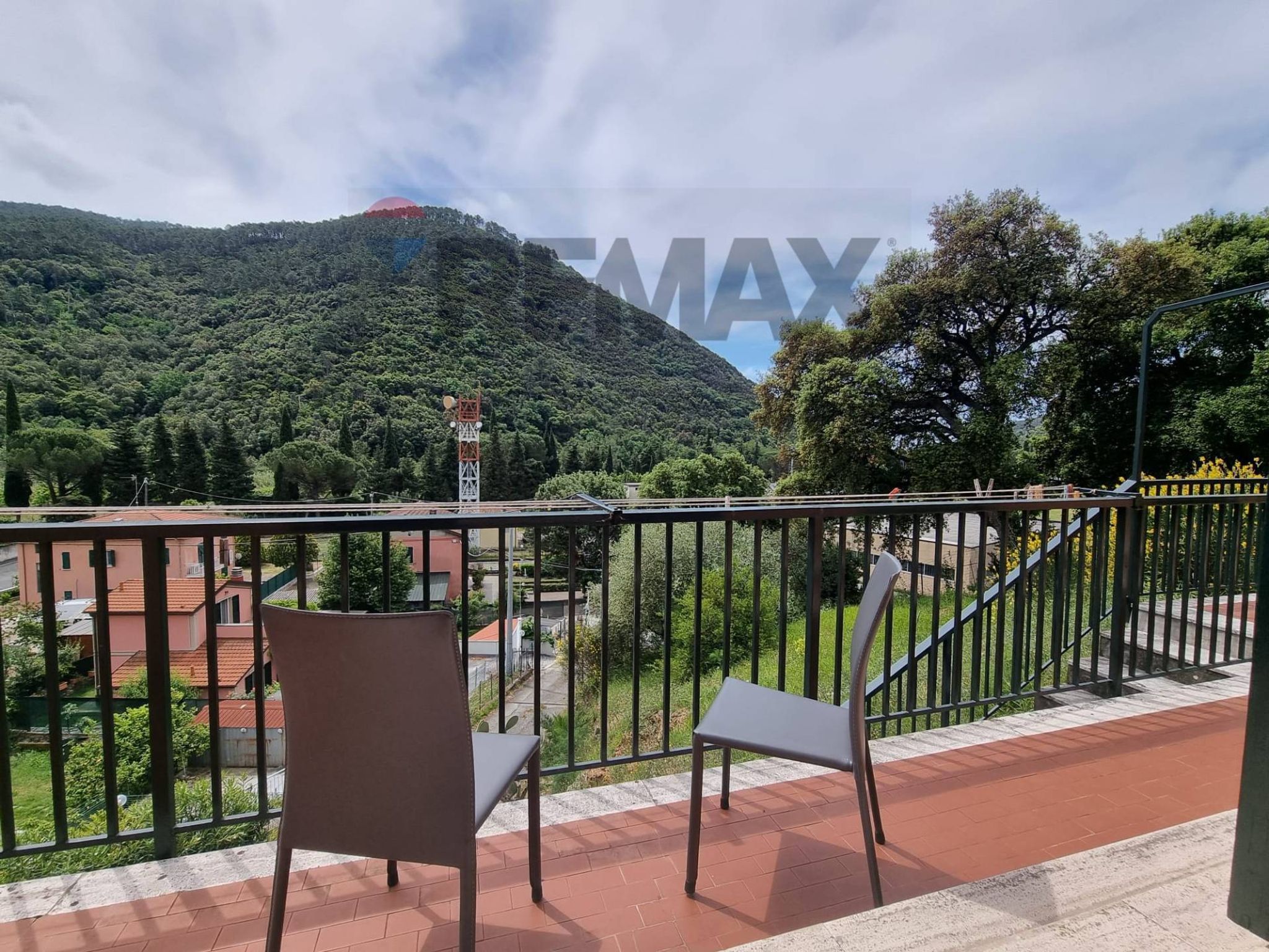 Property in Deiva Marina