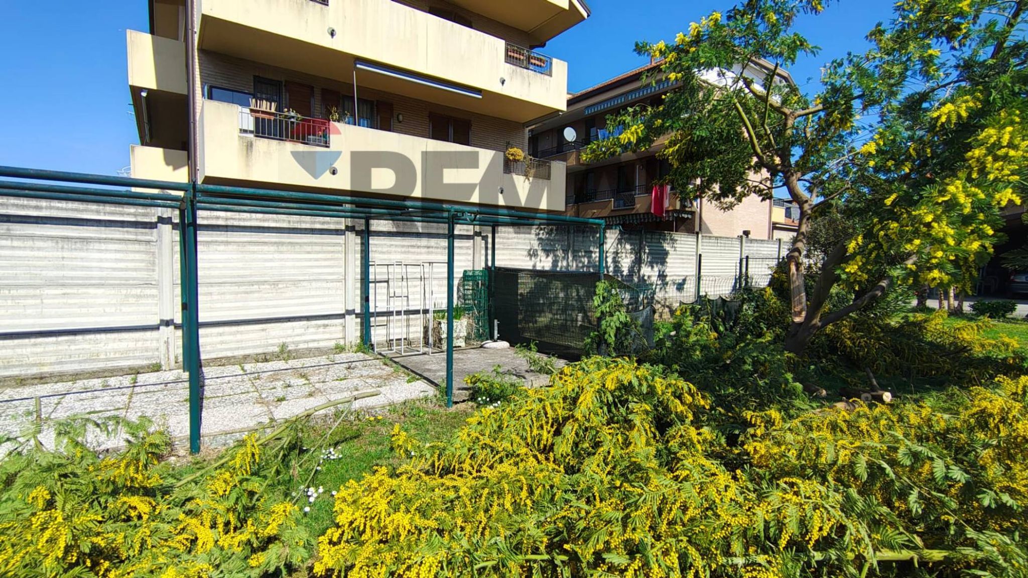 Edificio all'aperto