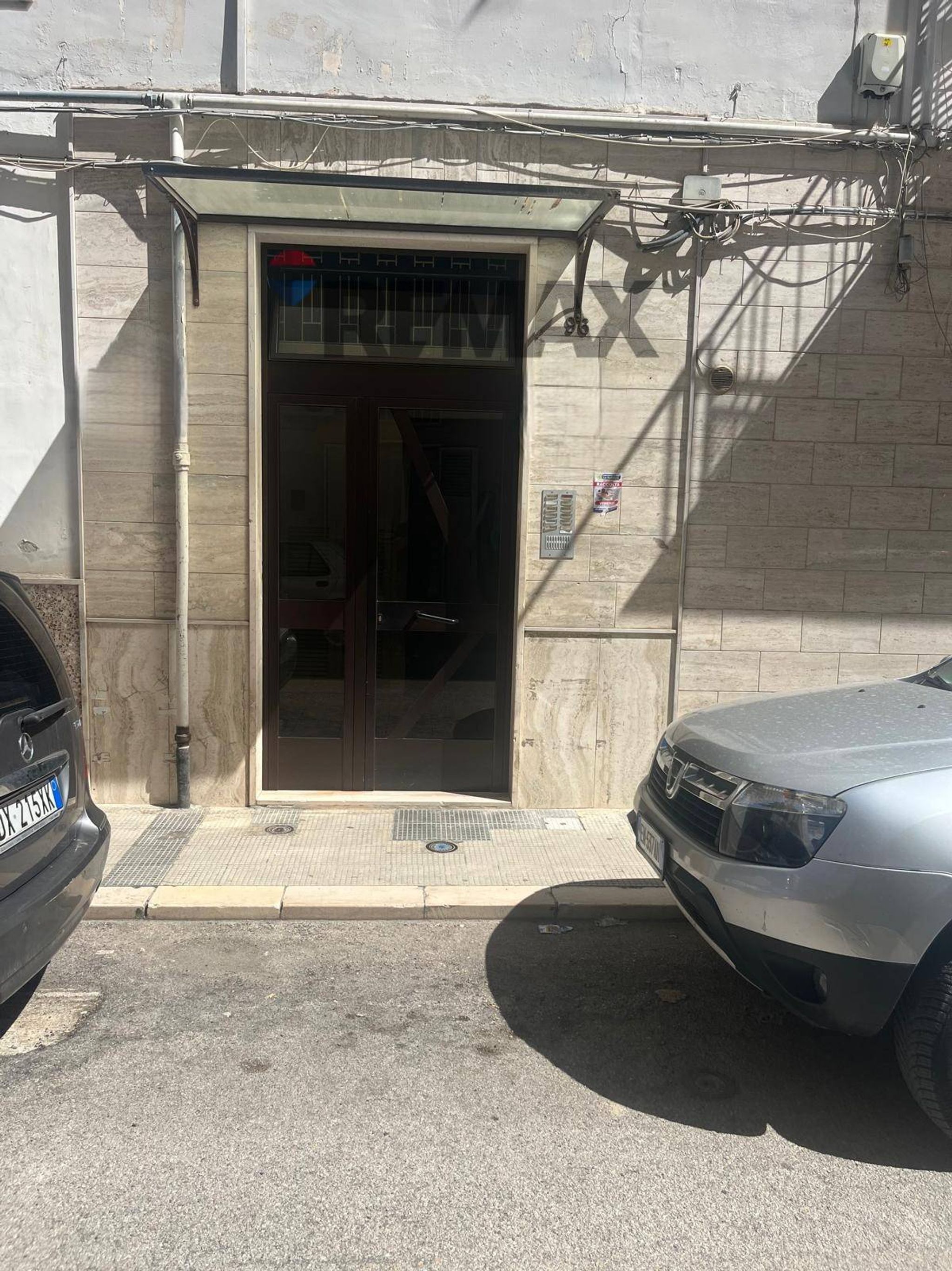 Edificio all'aperto
