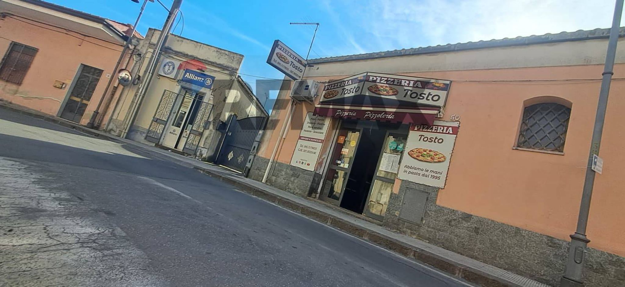 Edificio all'aperto