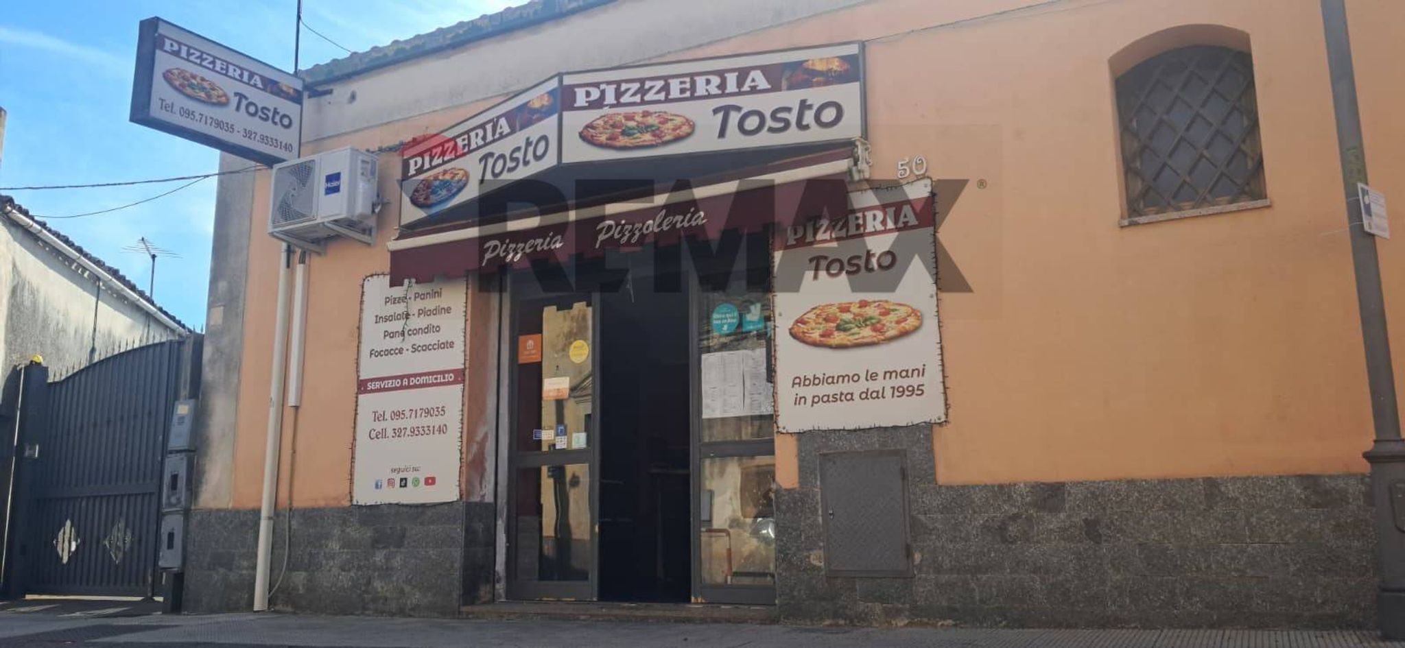 Edificio all'aperto