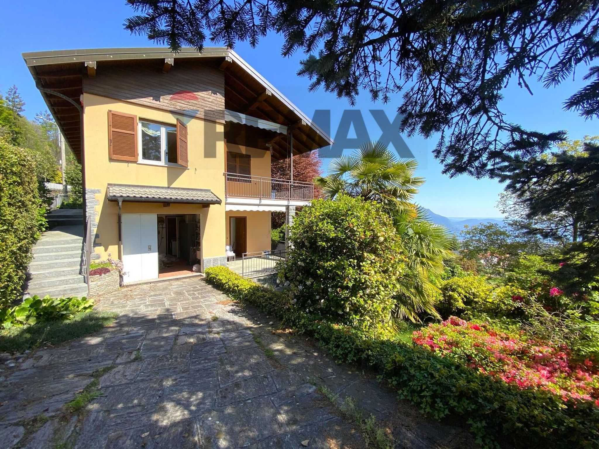 Casa all'aperto