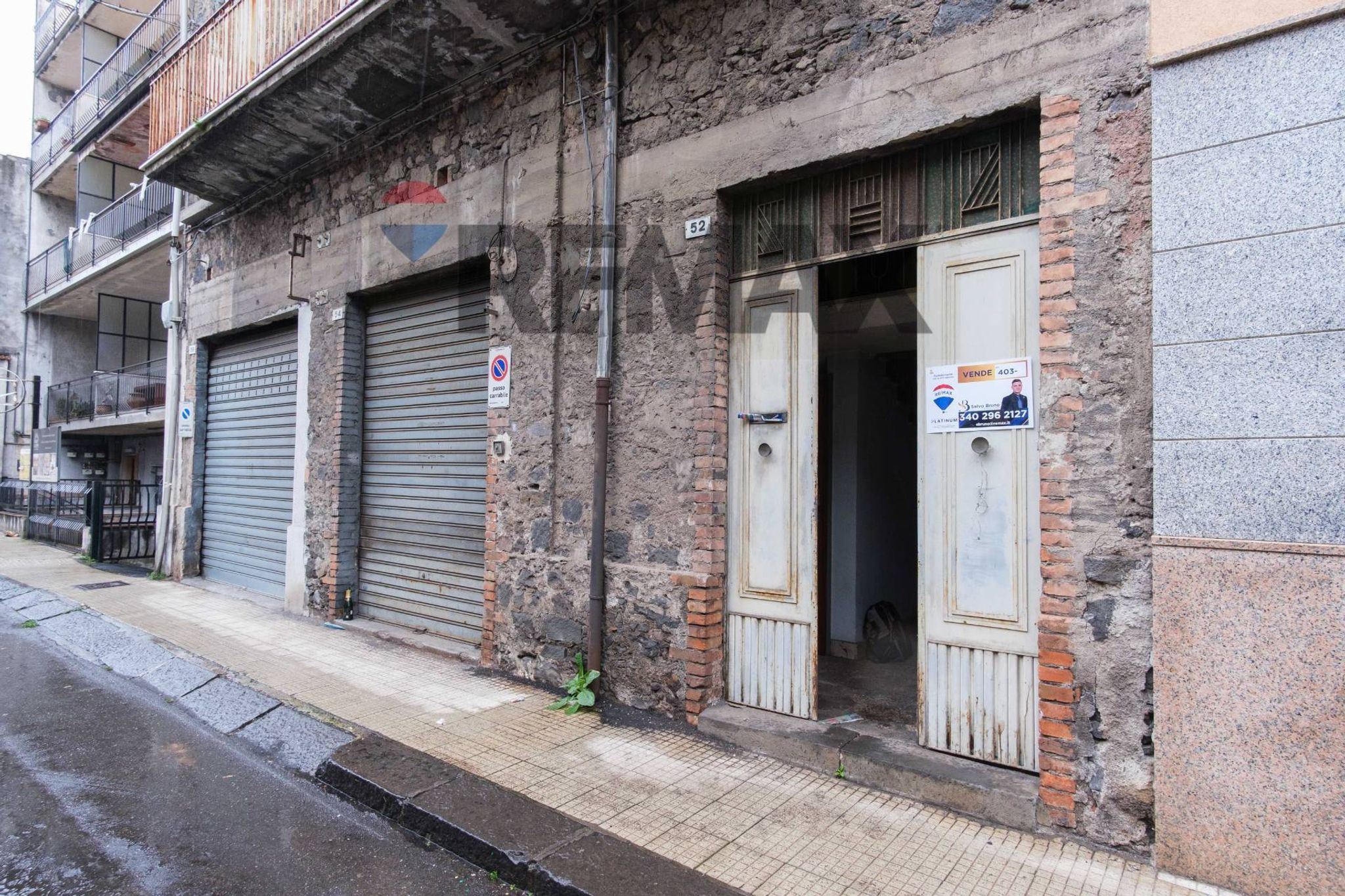 Edificio all'aperto