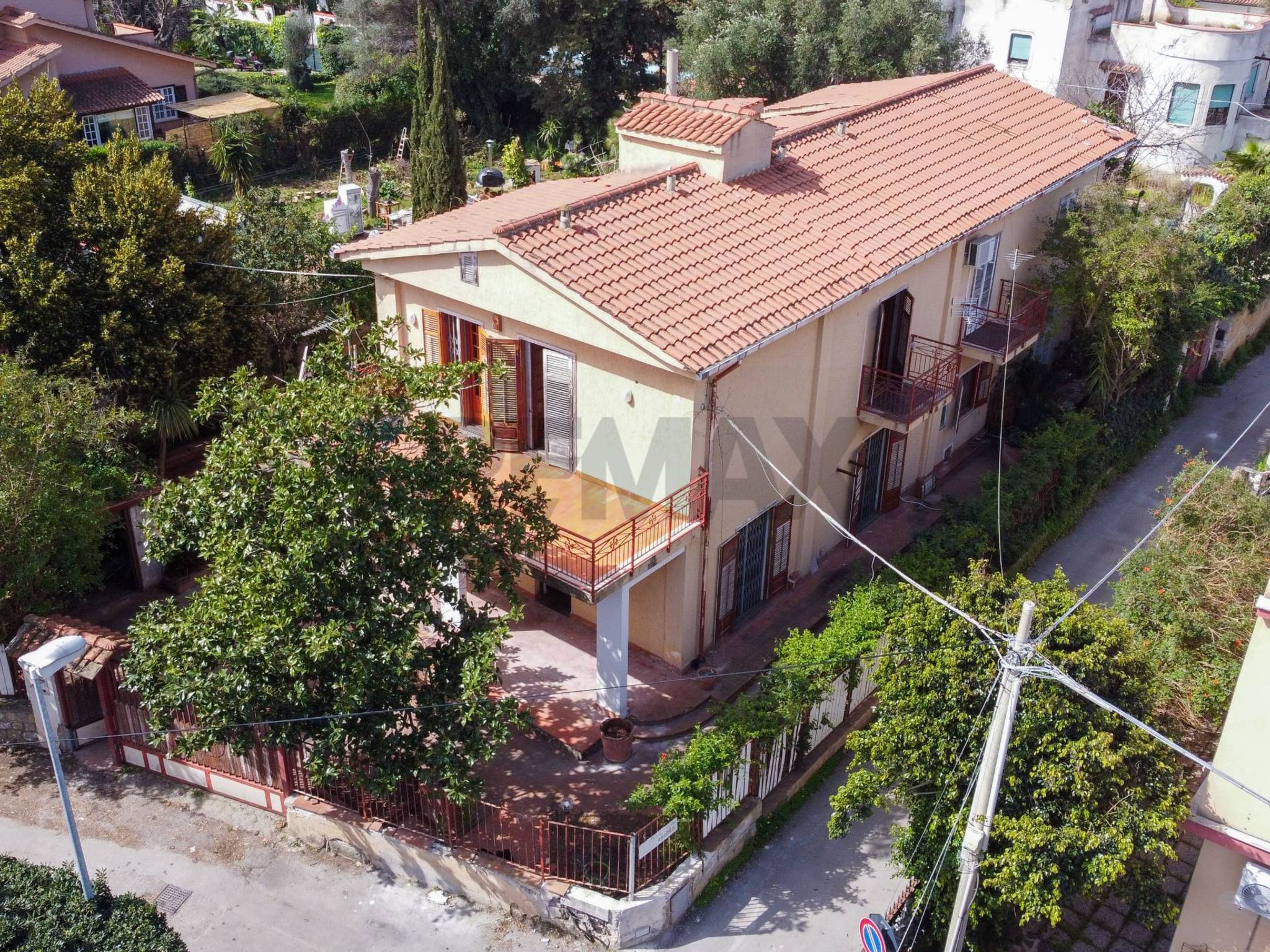 Casa all'aperto