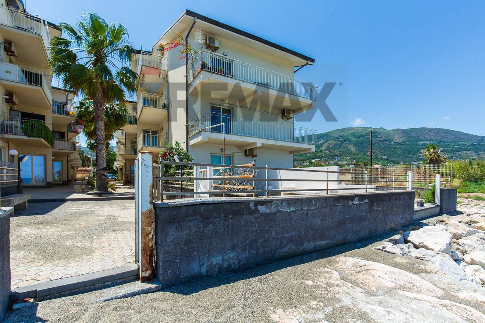 Edificio all'aperto