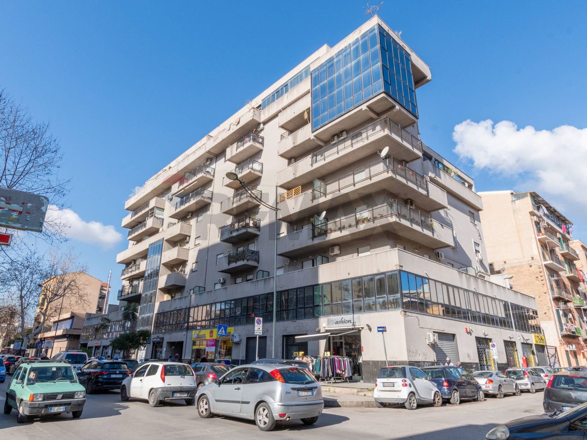 Edificio all'aperto
