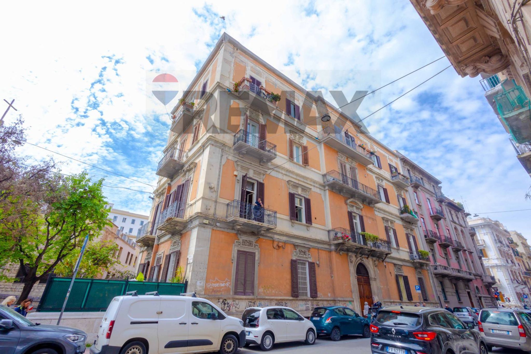 Edificio all'aperto