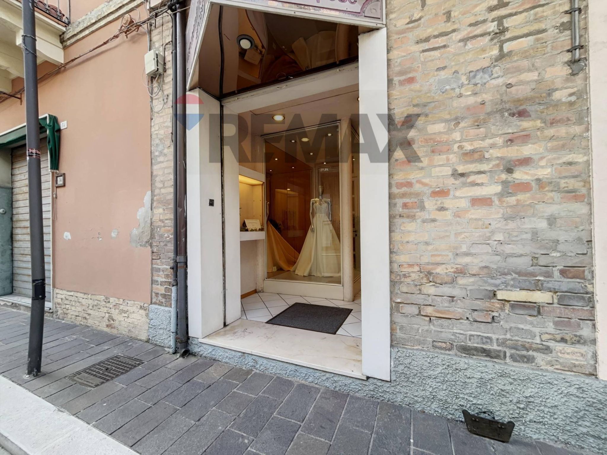 Edificio all'aperto