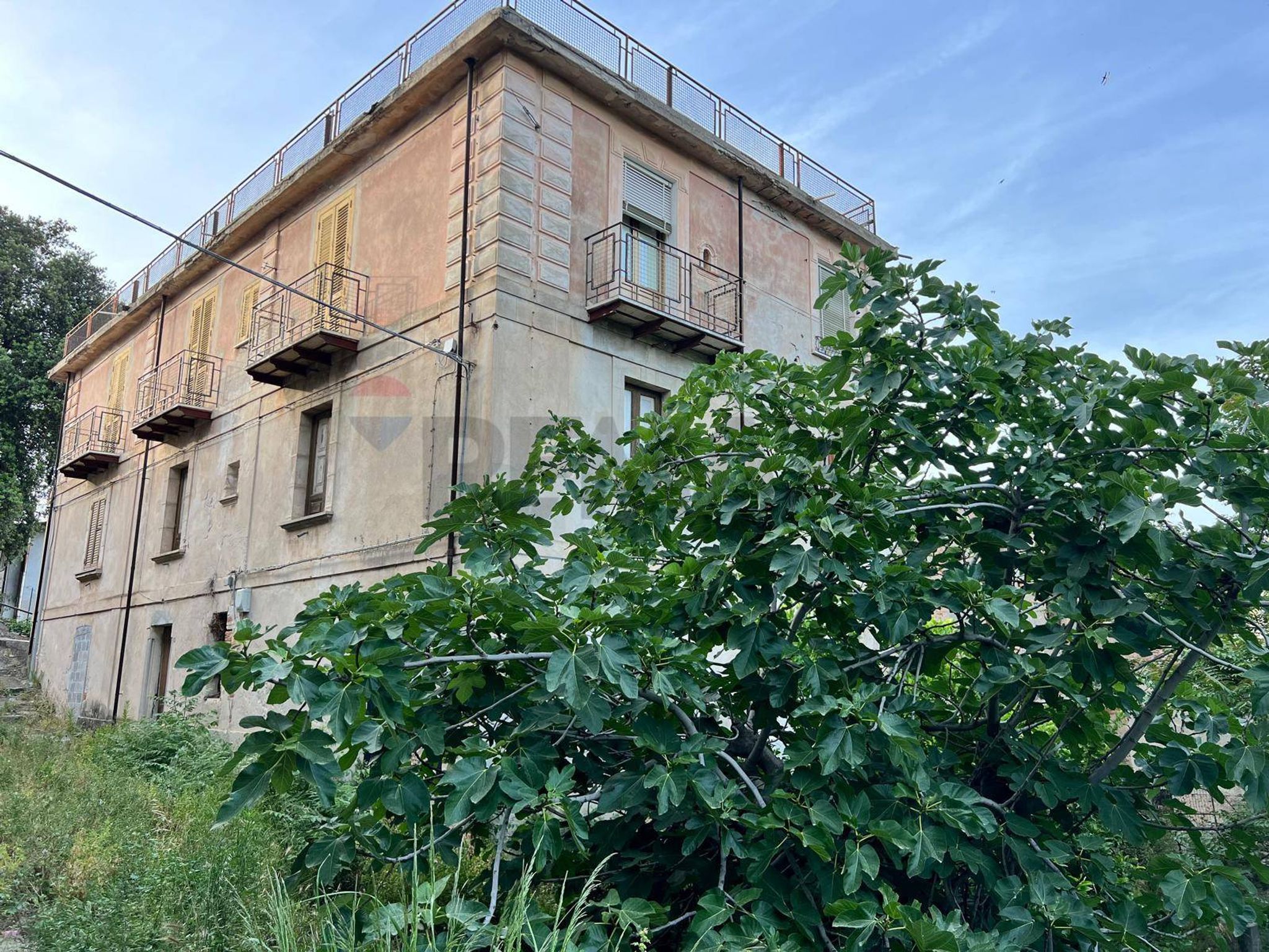 Edificio all'aperto