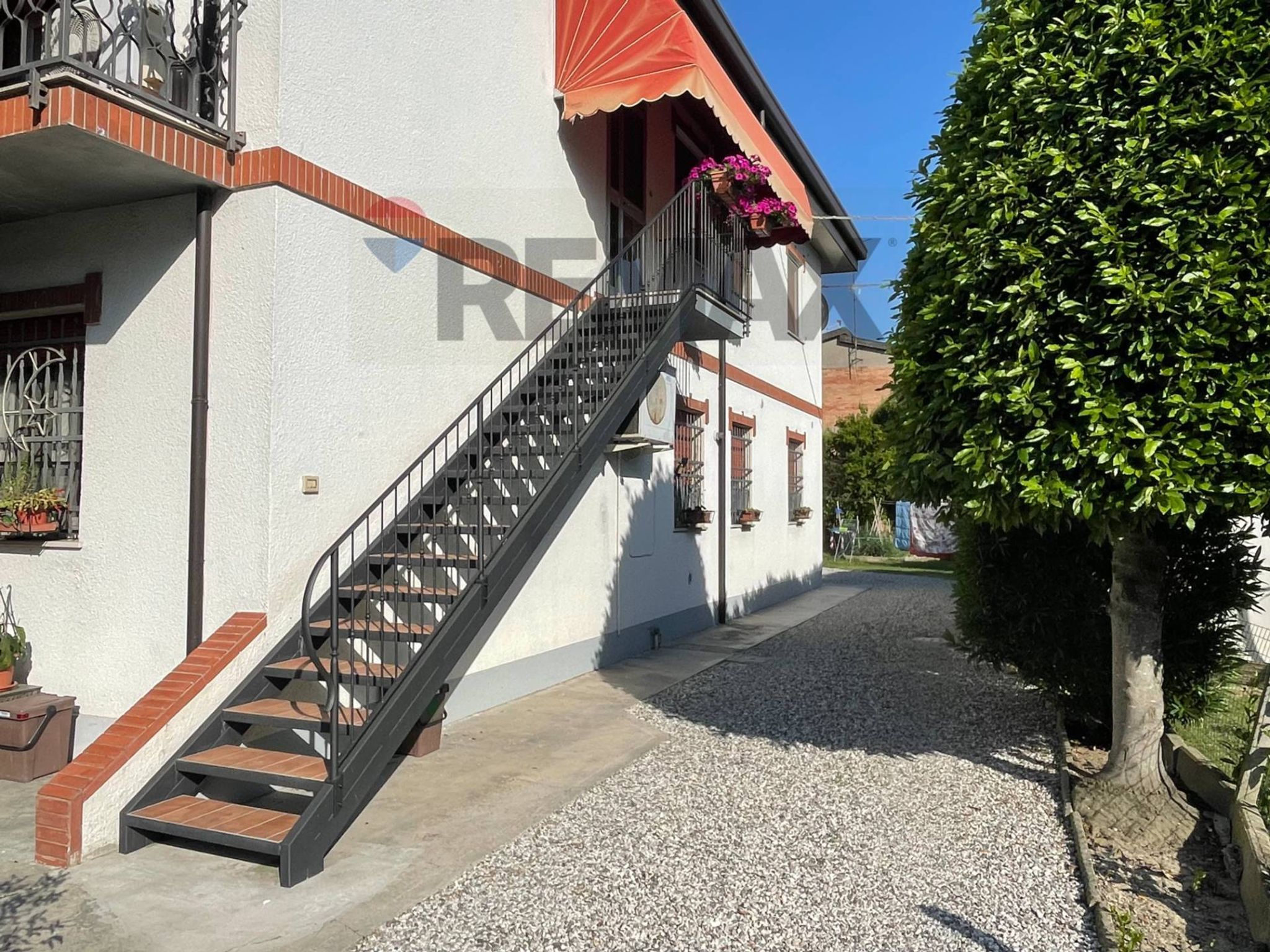 Casa all'aperto