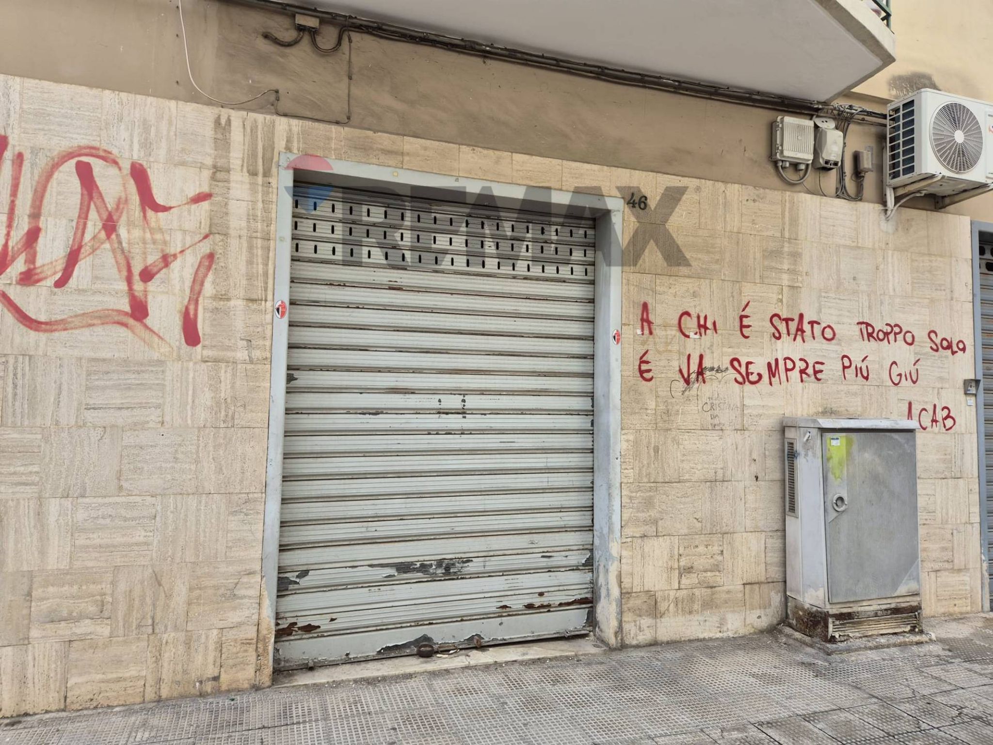 Edificio all'aperto