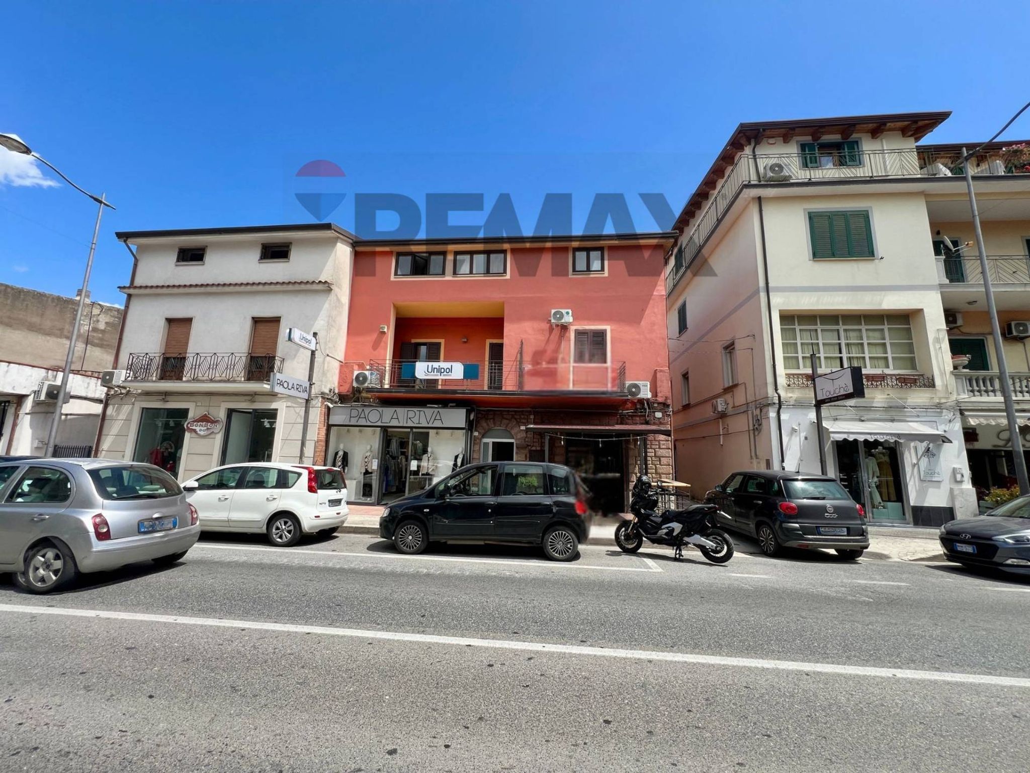 Edificio all'aperto
