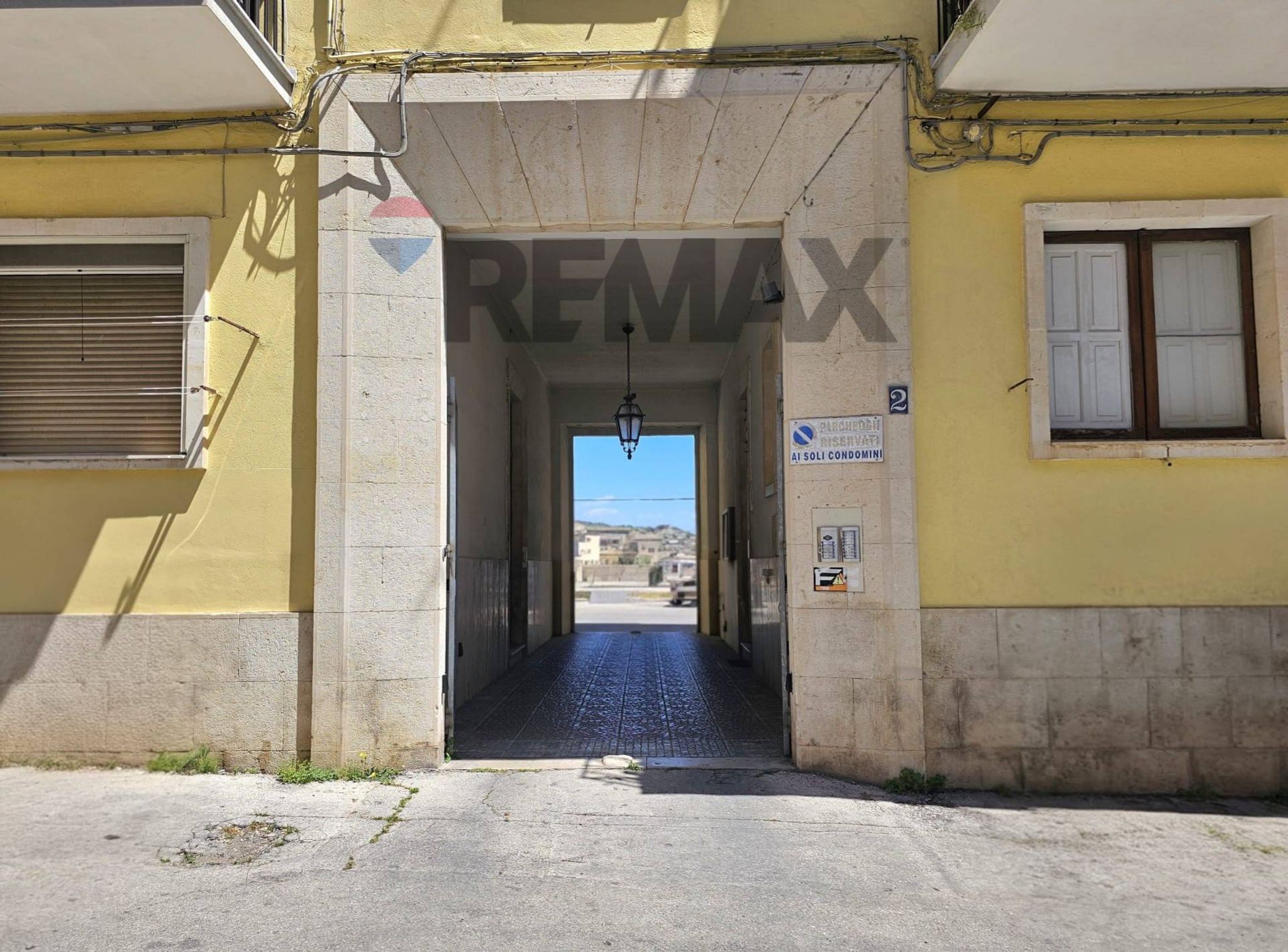 Edificio all'aperto