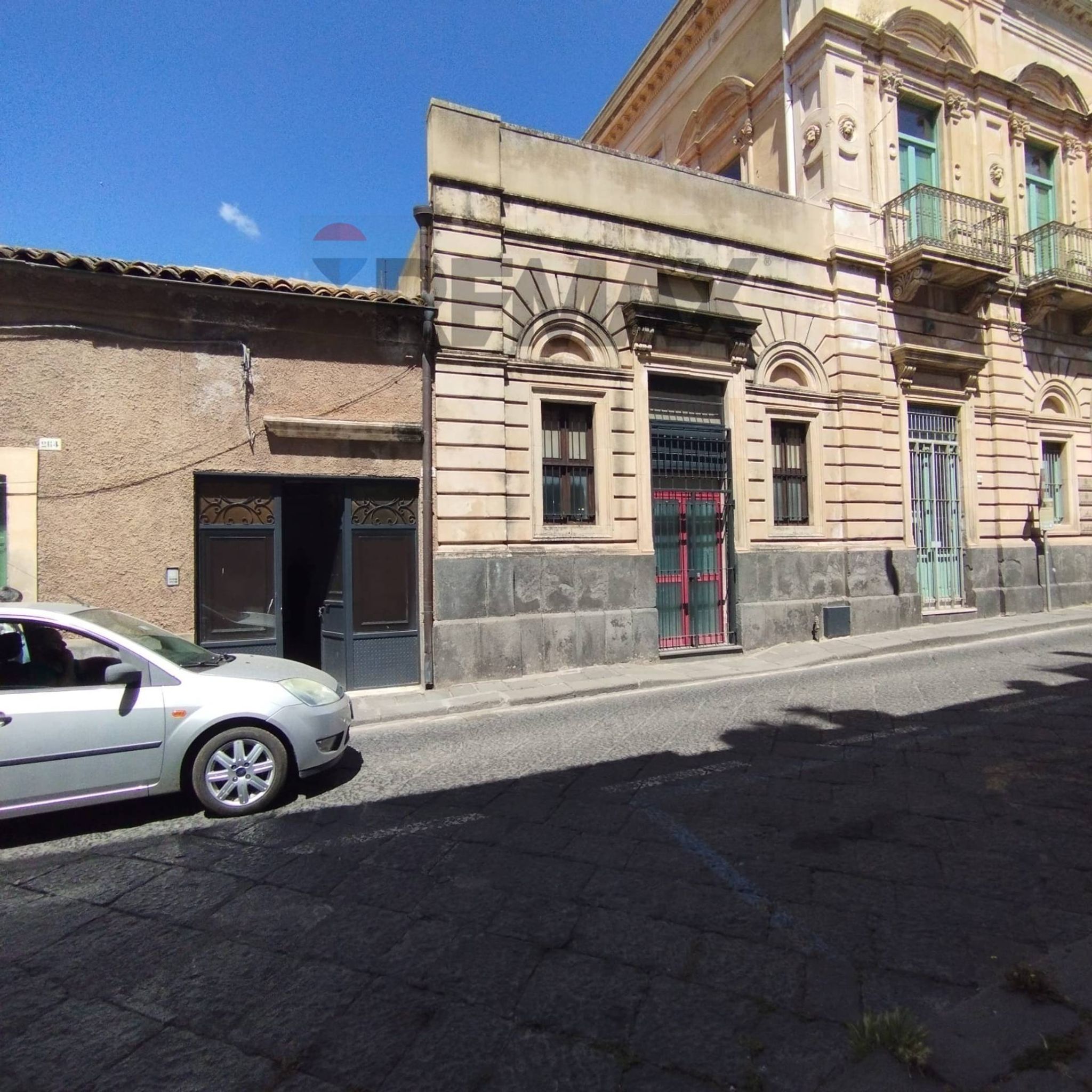 Edificio all'aperto