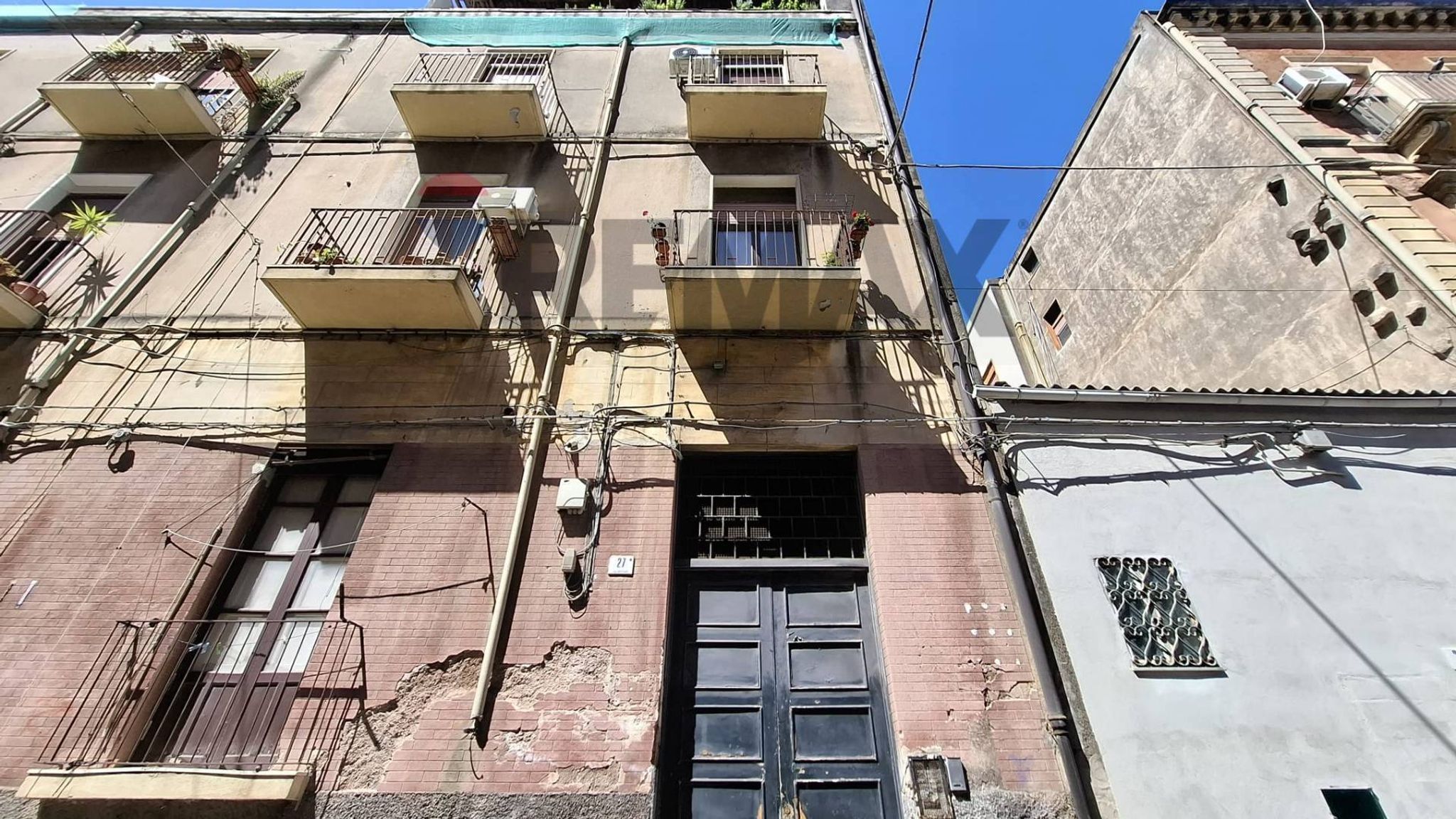 Edificio all'aperto