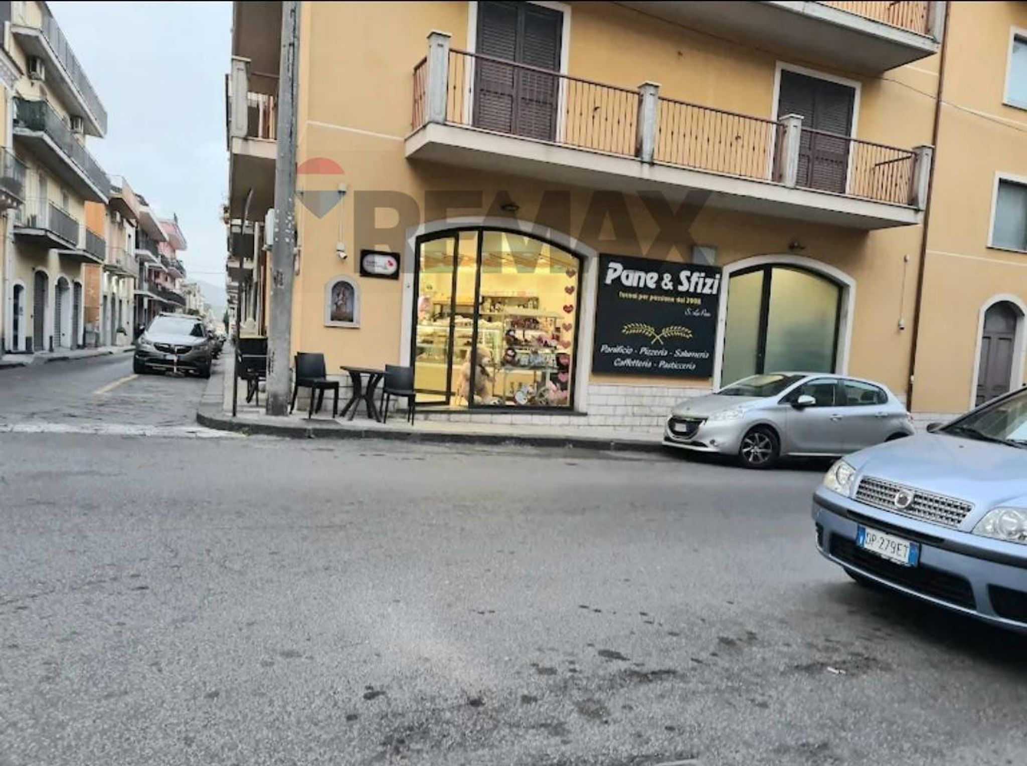Edificio all'aperto