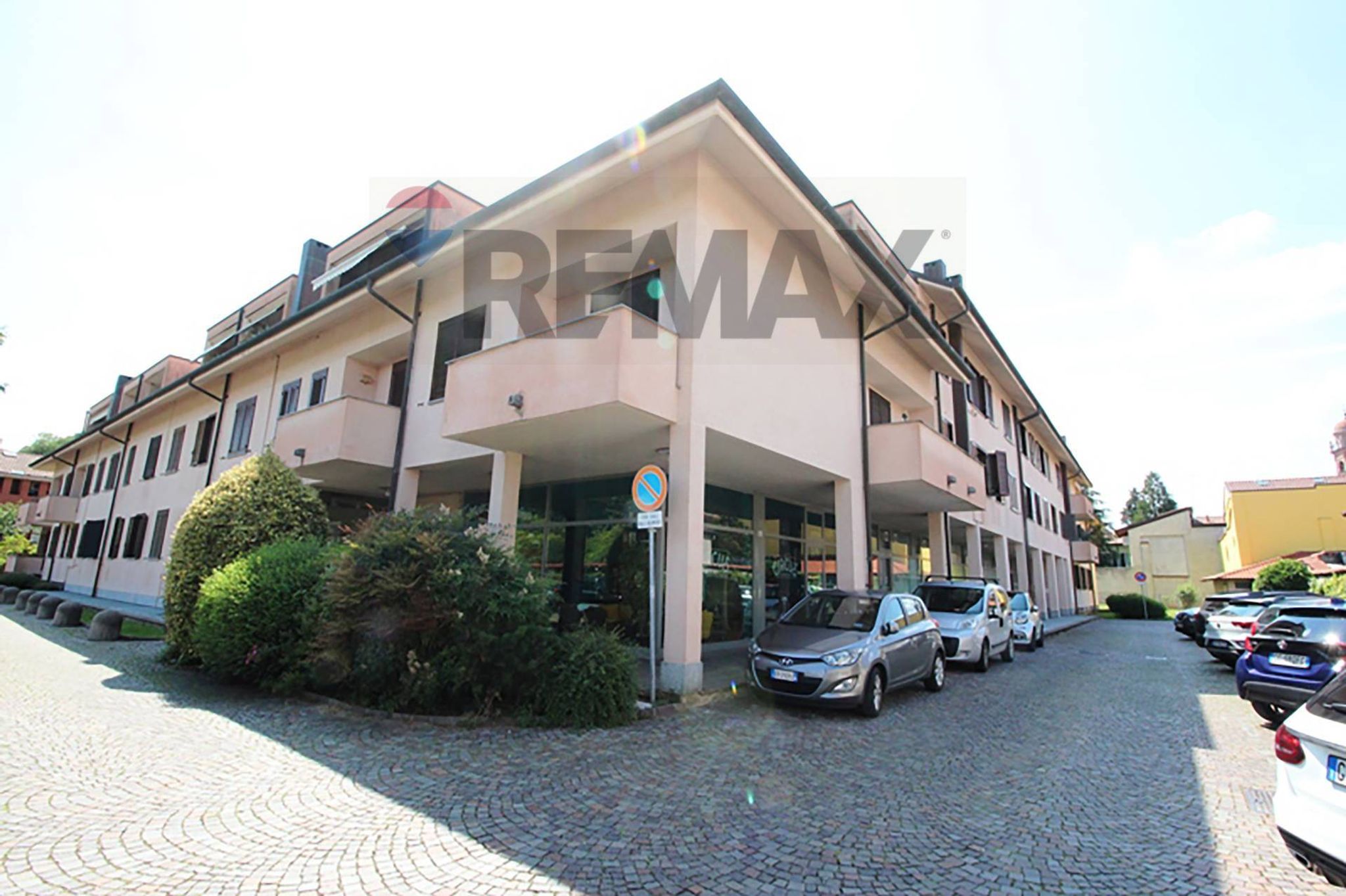 Edificio all'aperto