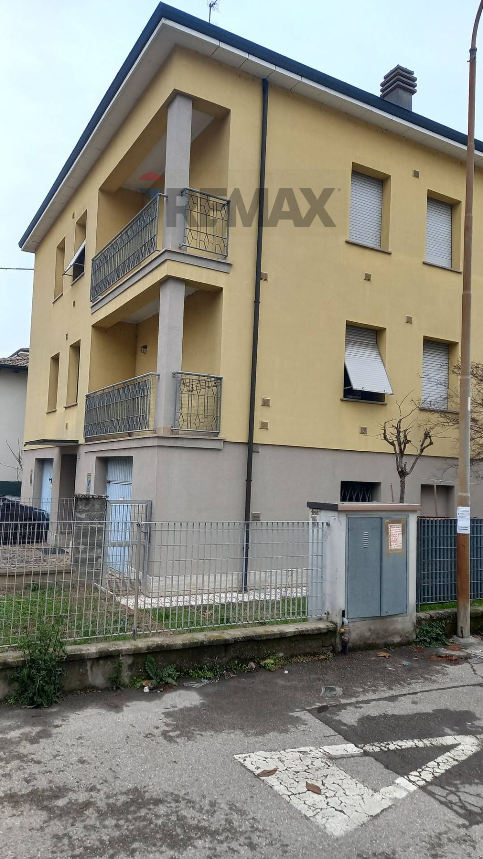 Edificio all'aperto