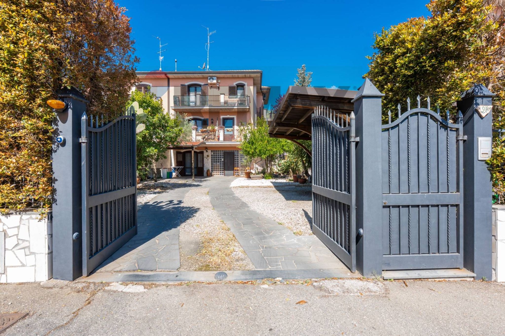 Casa all'aperto