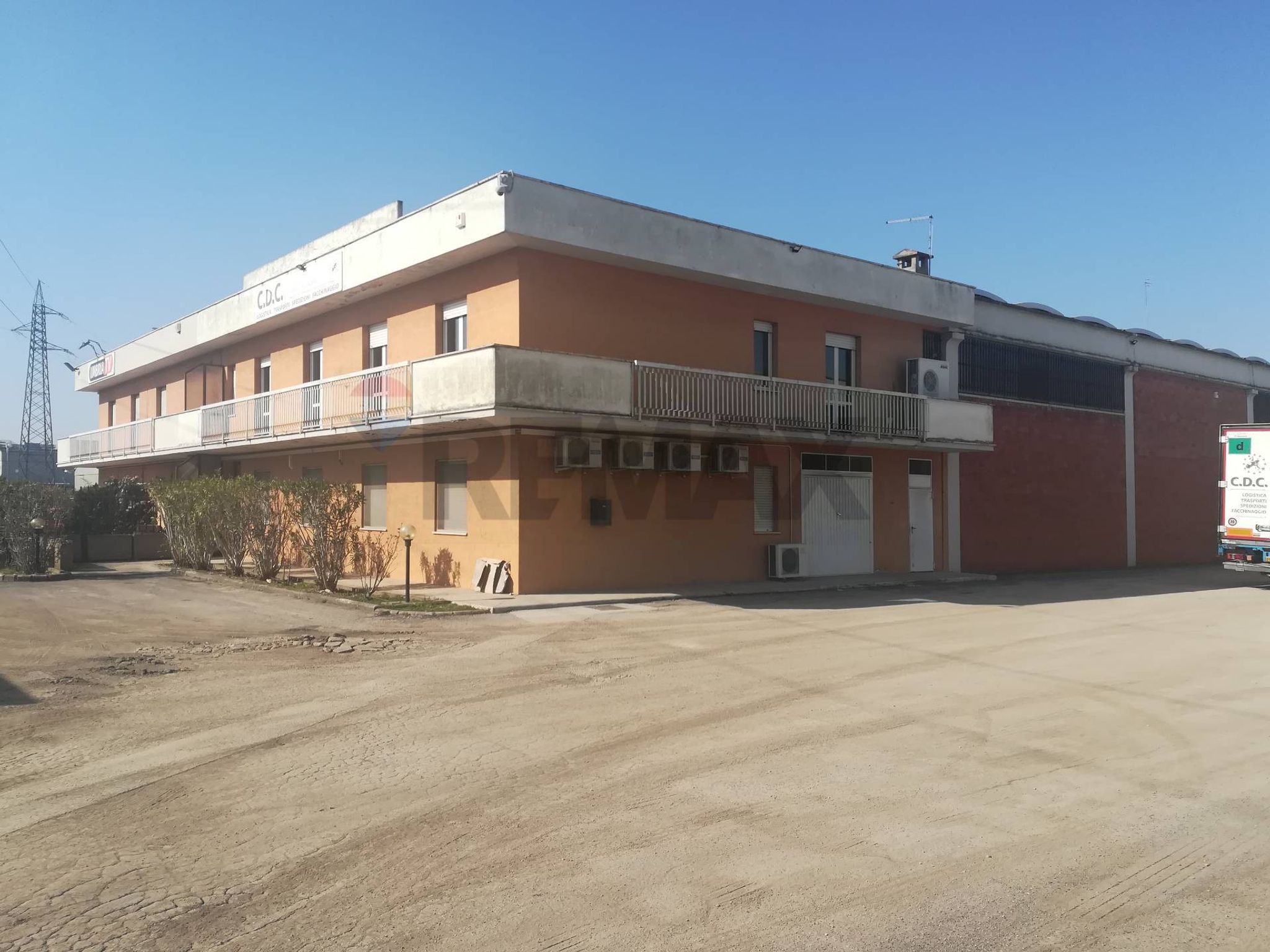 Edificio all'aperto