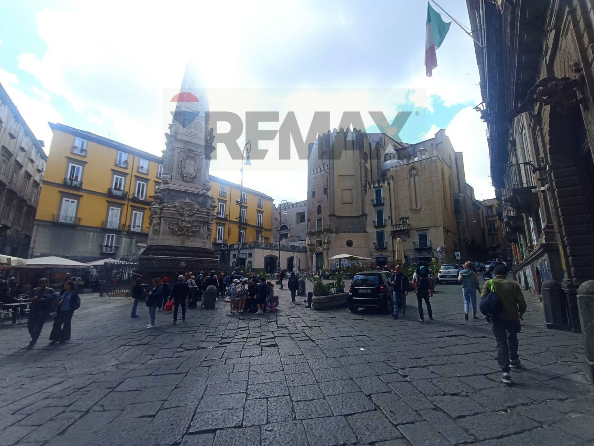Edificio all'aperto