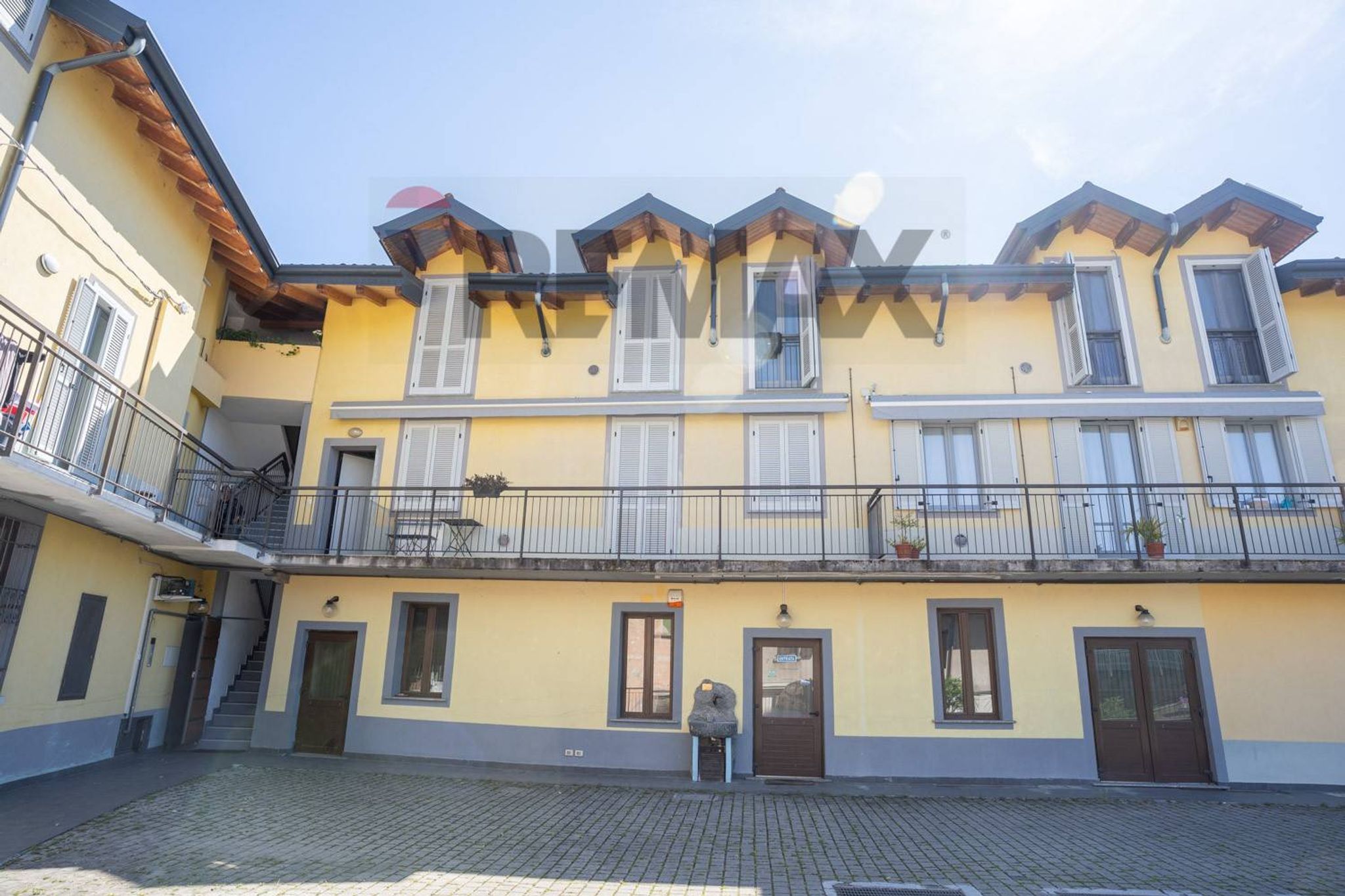 Edificio all'aperto