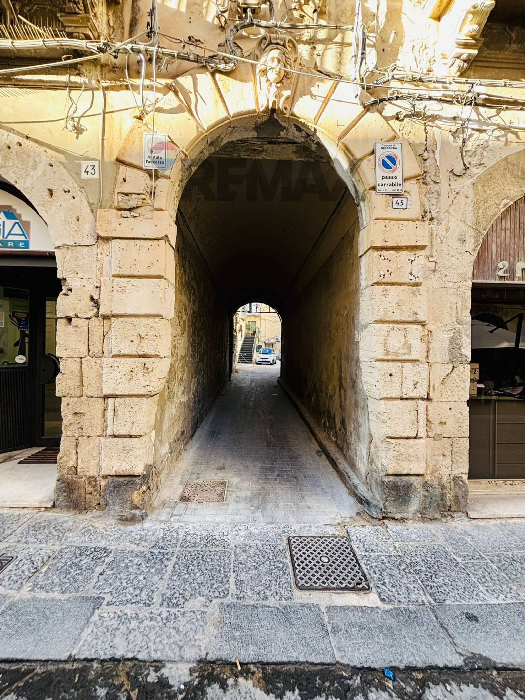 Edificio all'aperto
