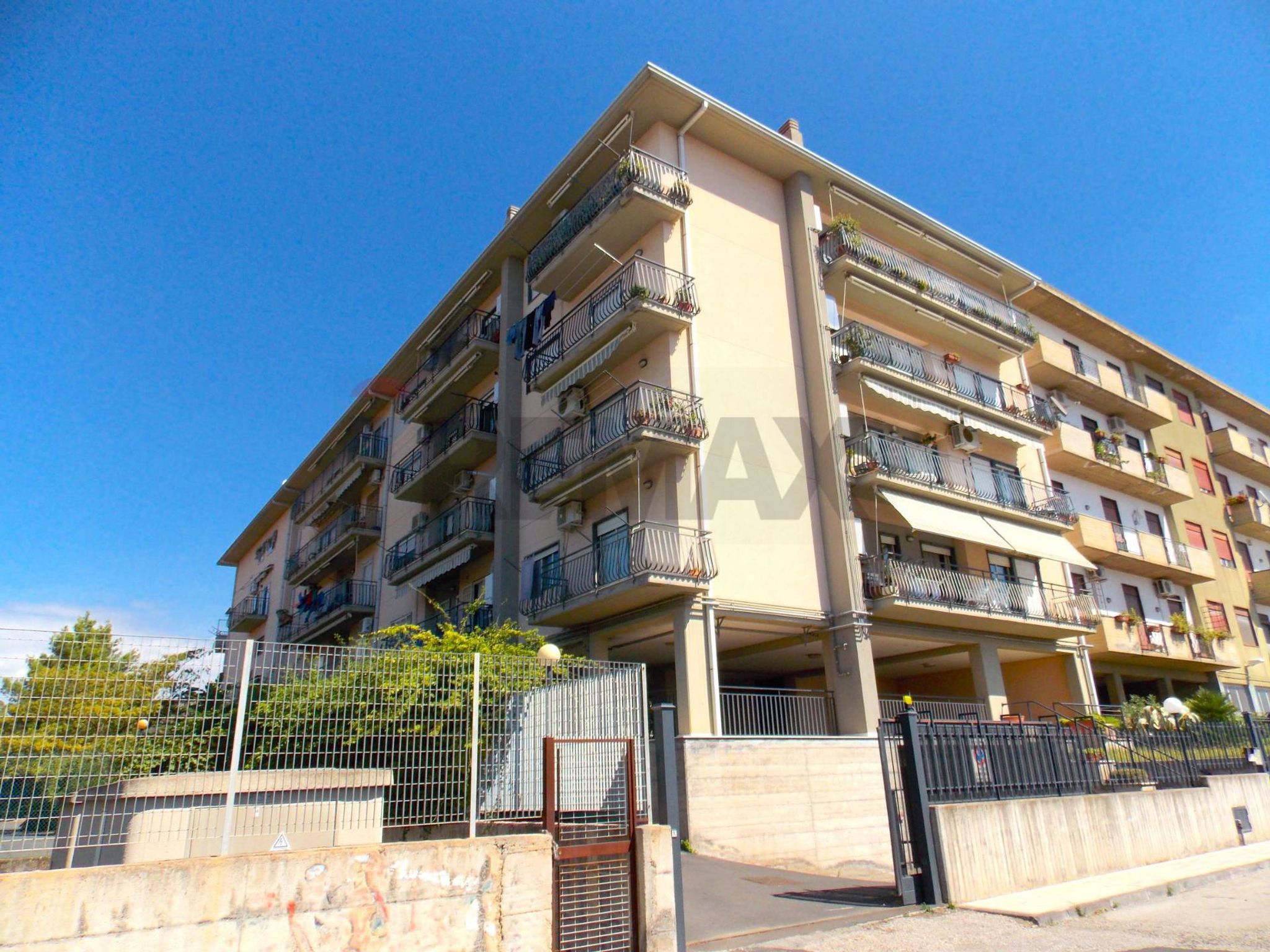 Edificio all'aperto