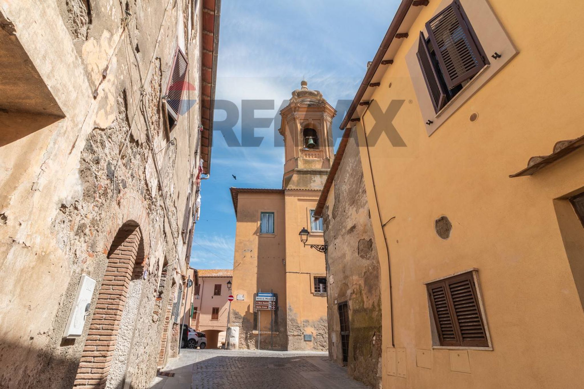 Edificio all'aperto