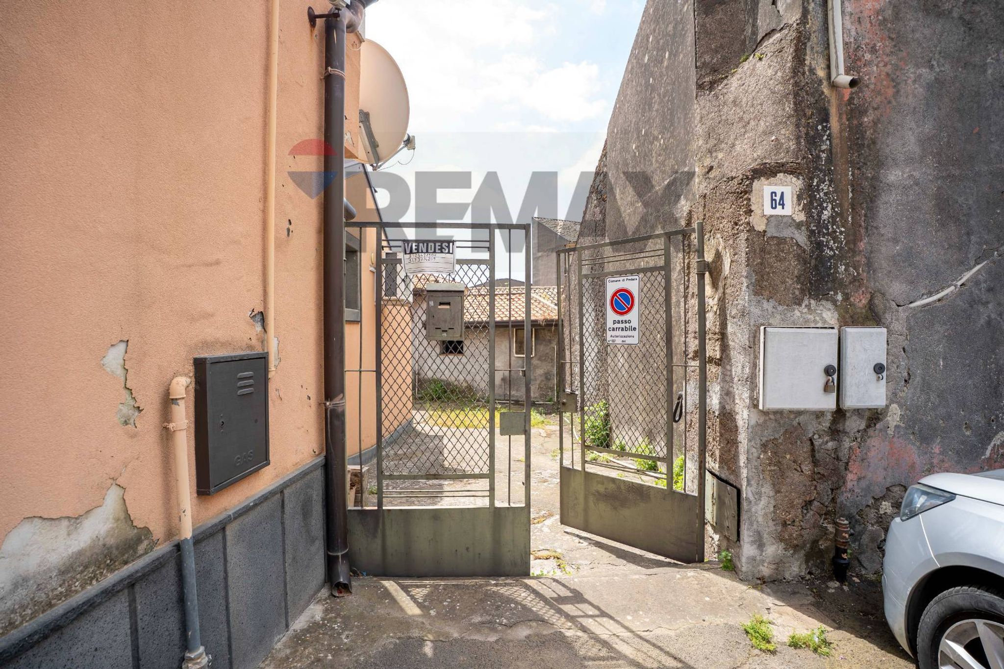 Edificio all'aperto