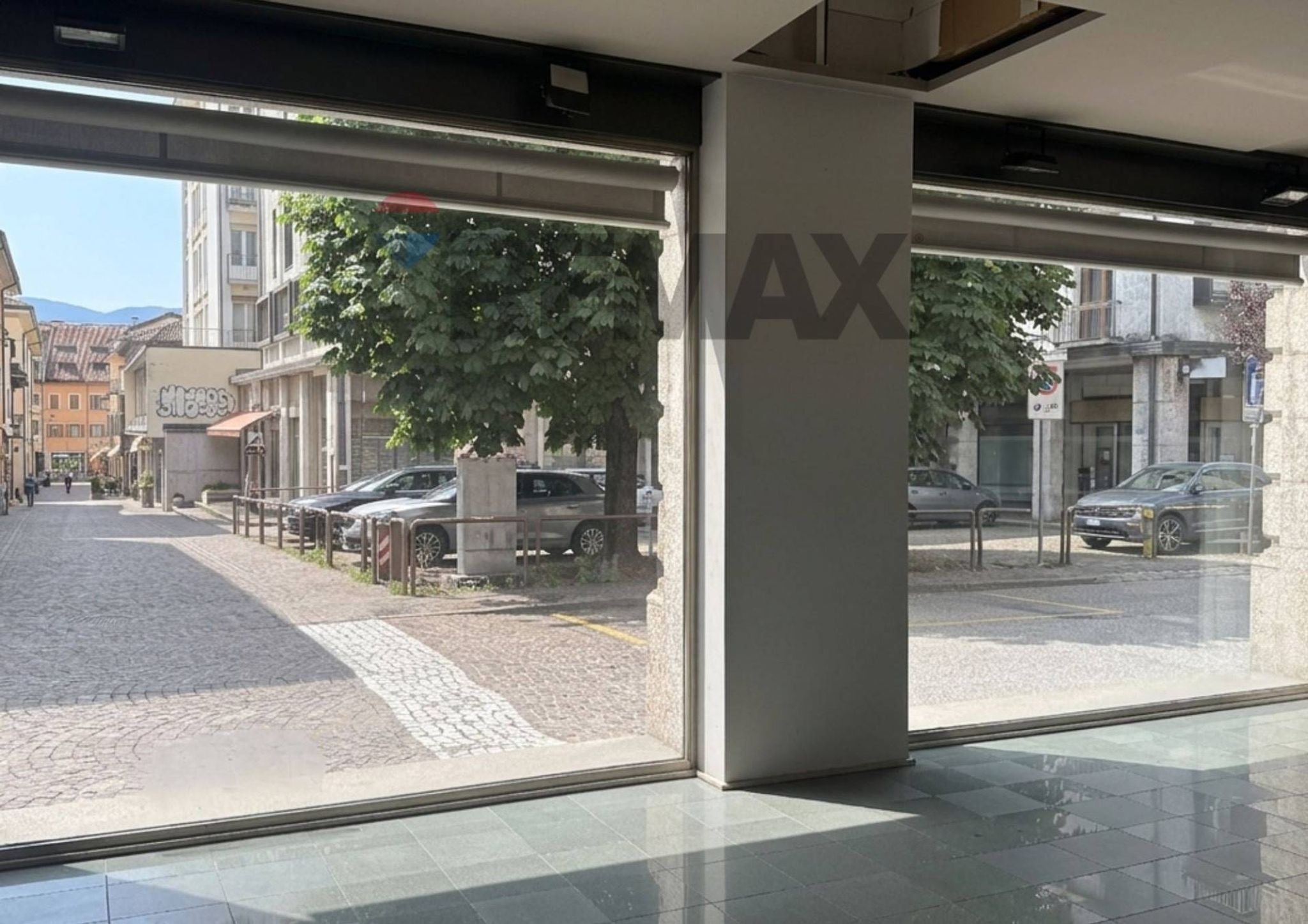 Edificio all'aperto