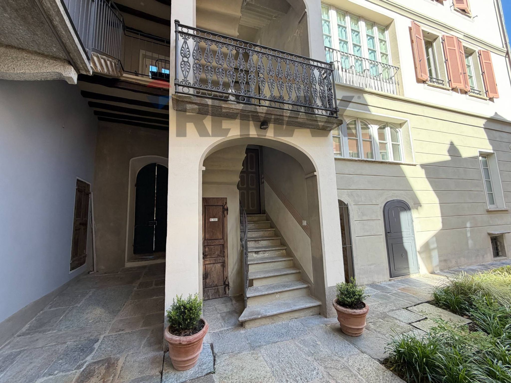 Edificio all'aperto