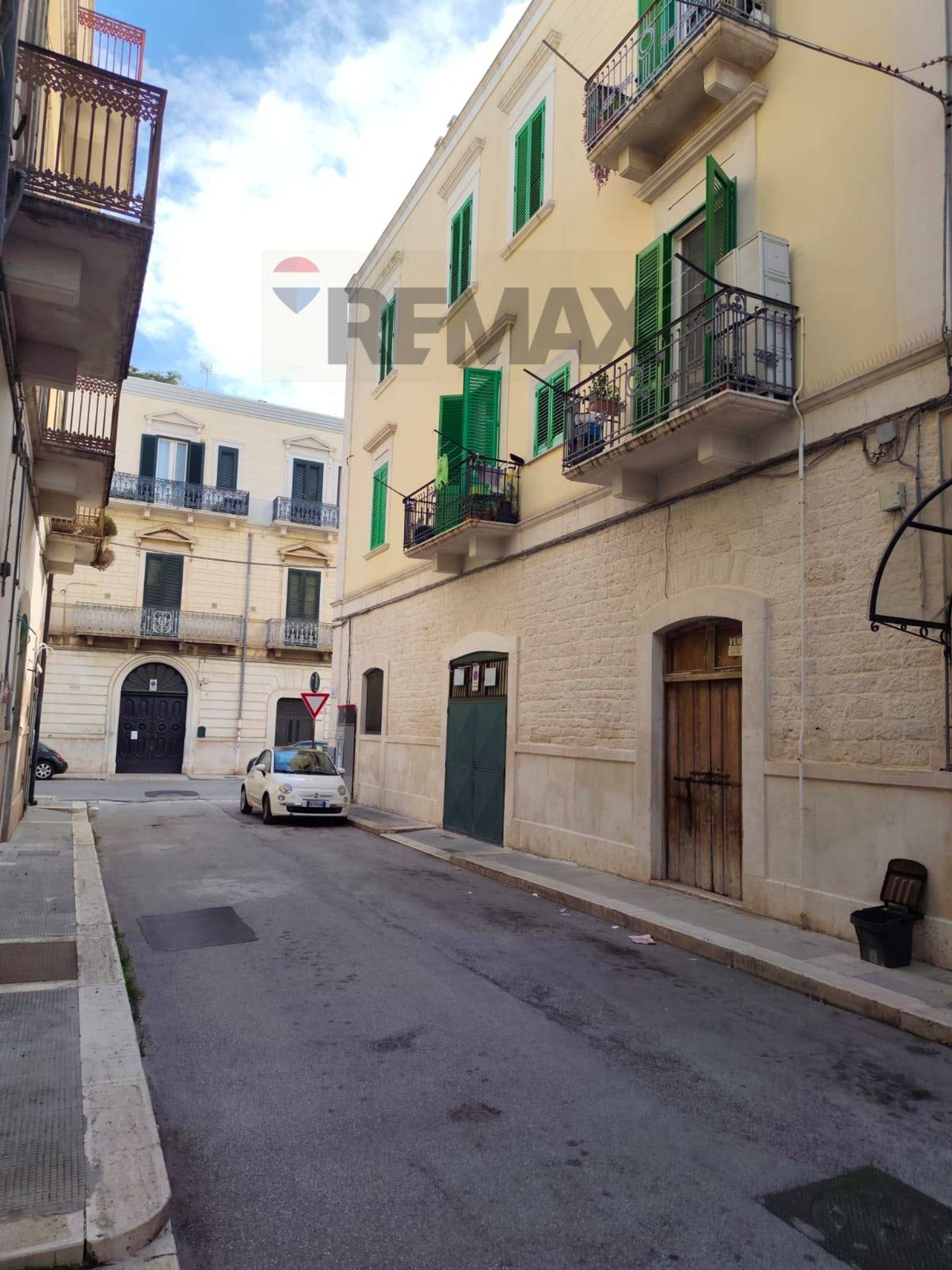 Edificio all'aperto