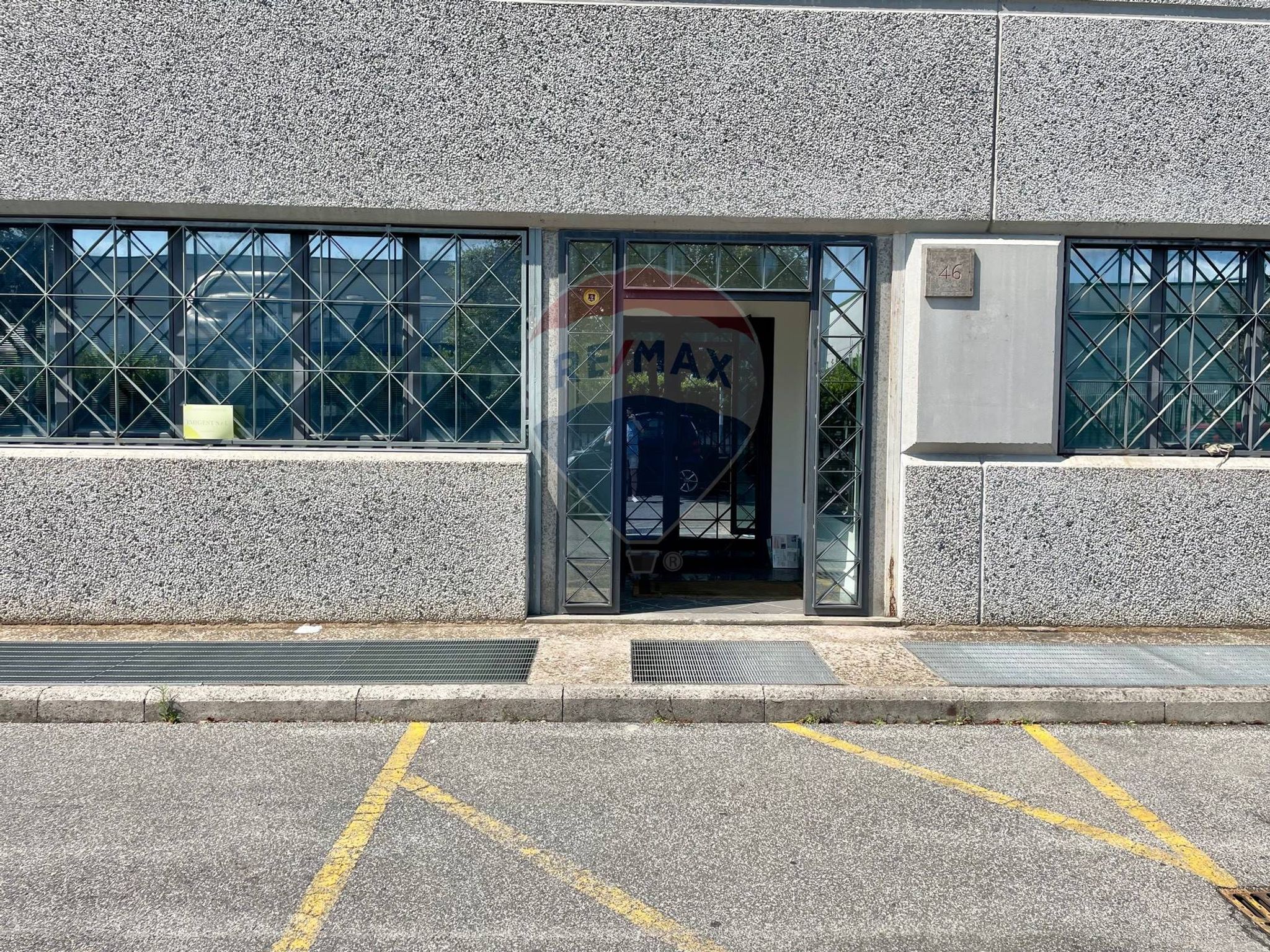Edificio all'aperto