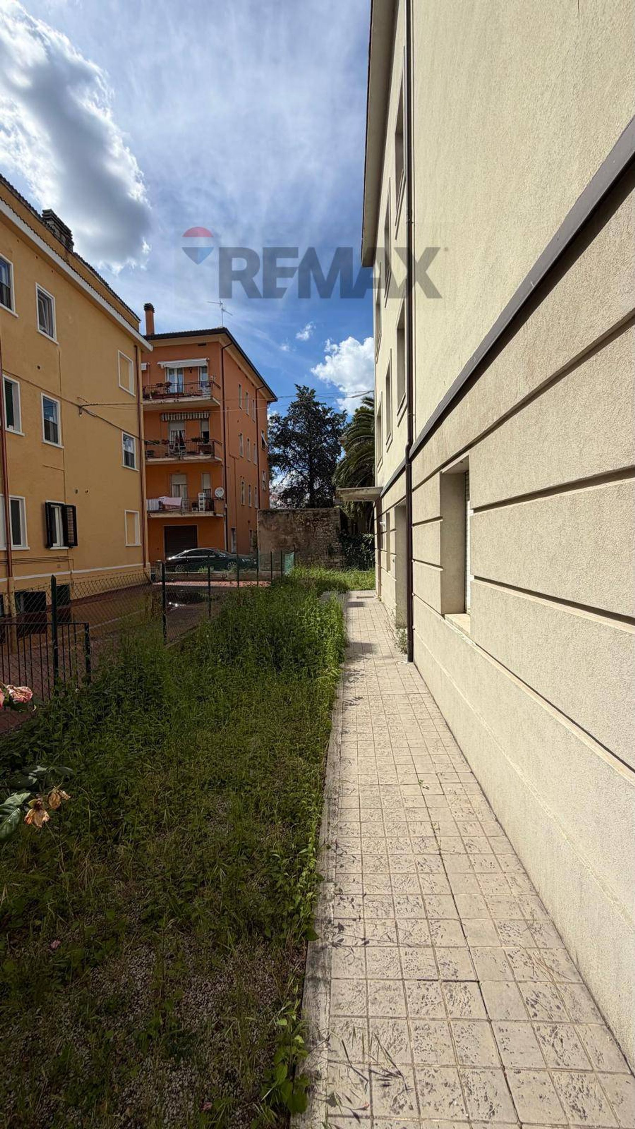 Edificio all'aperto
