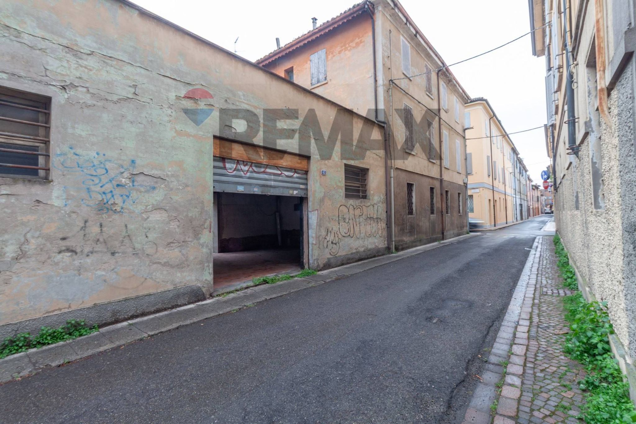 Edificio all'aperto