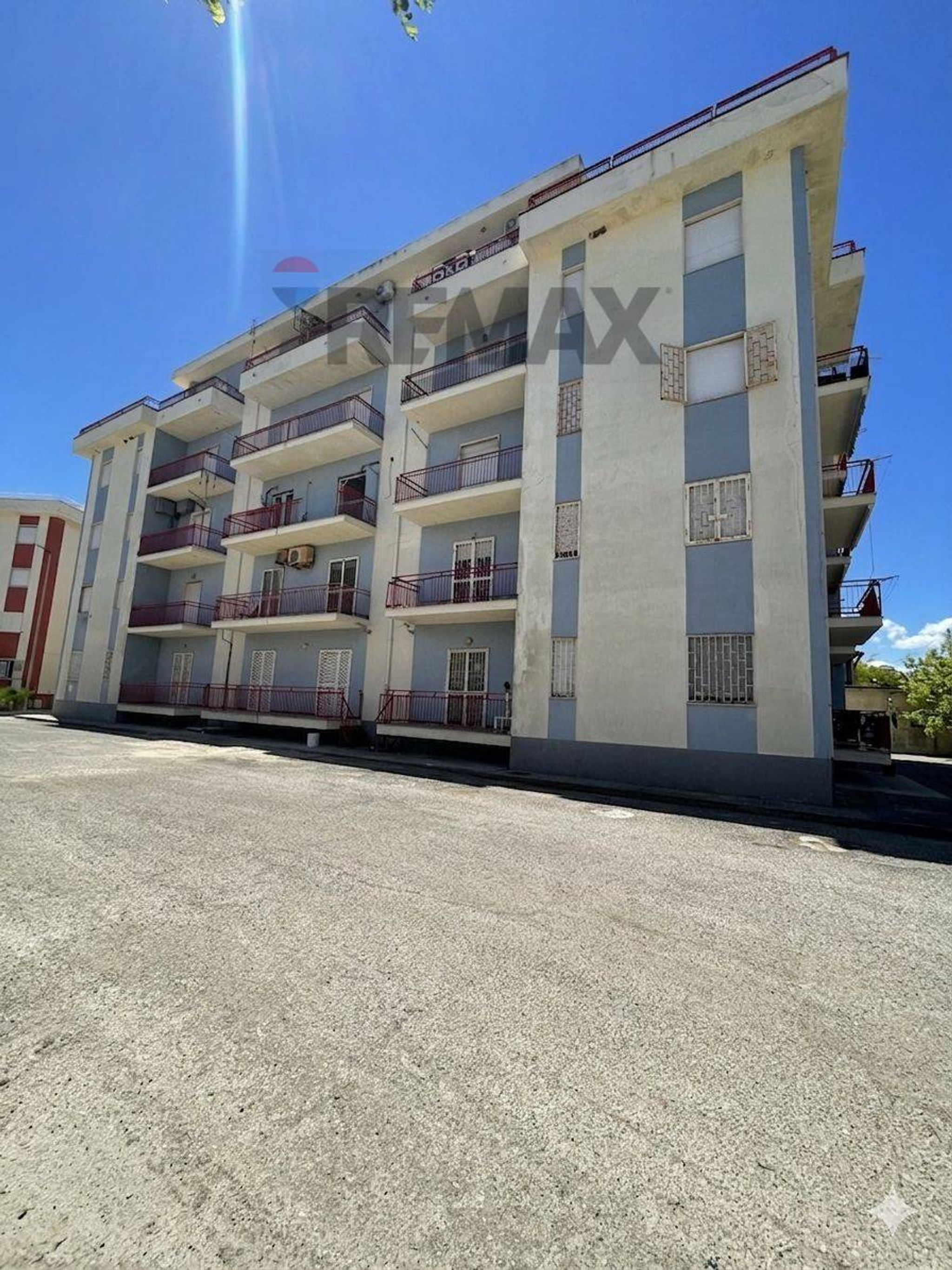 Edificio all'aperto