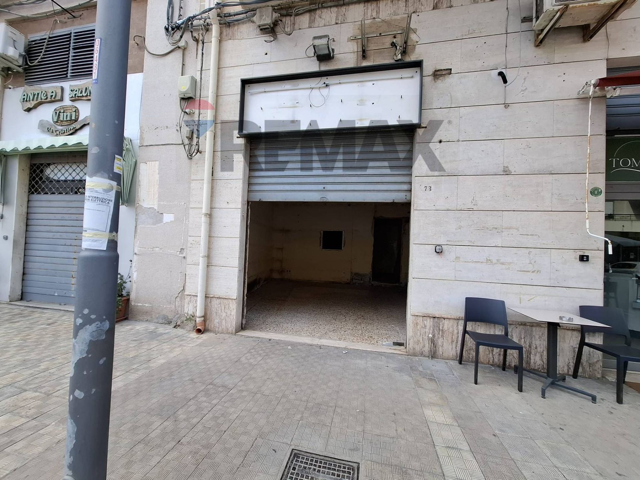 Edificio all'aperto
