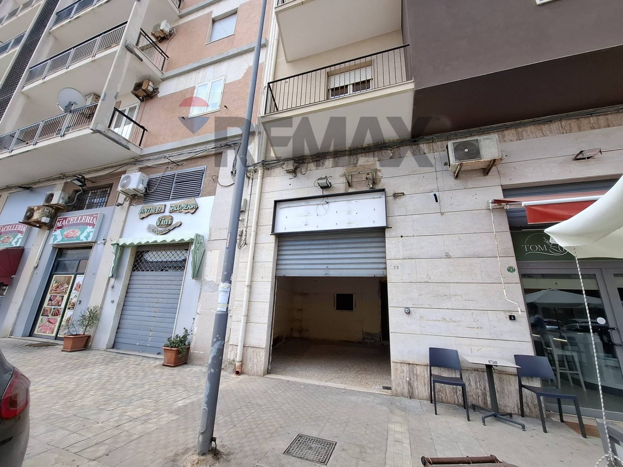 Edificio all'aperto