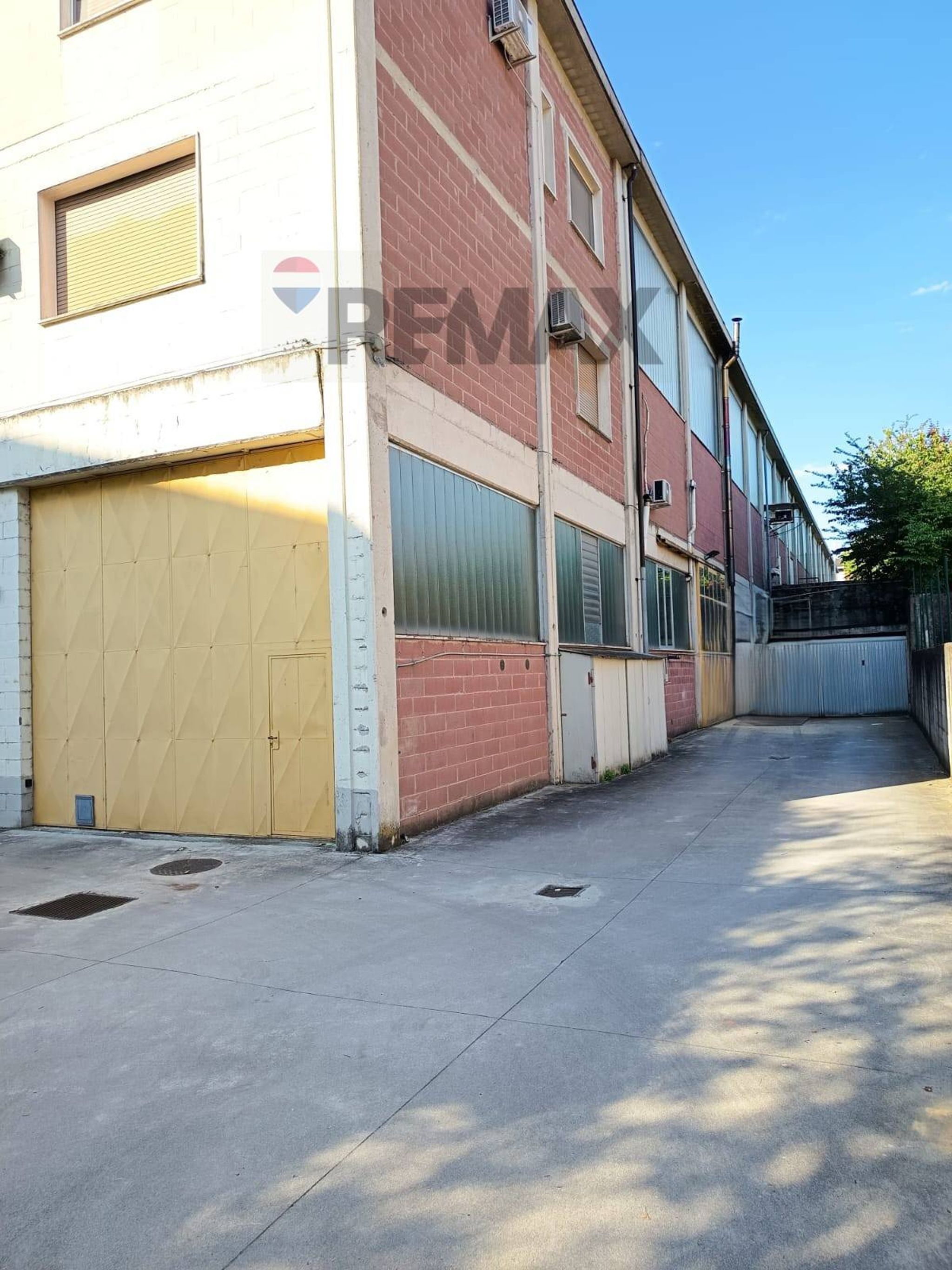 Edificio all'aperto