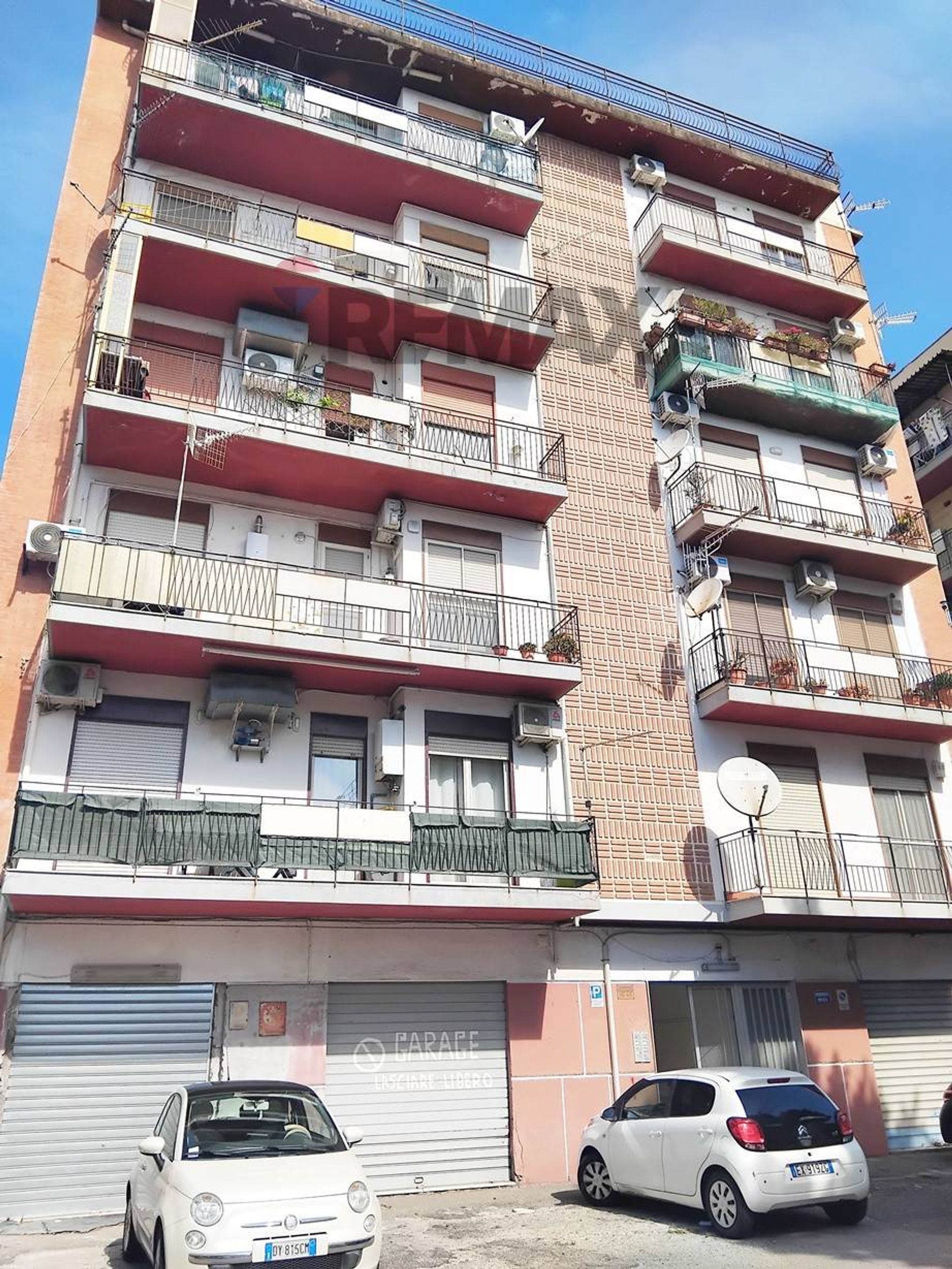 Edificio all'aperto
