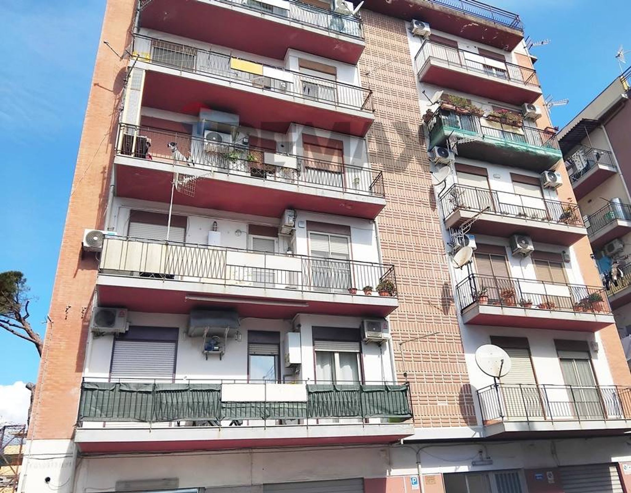 Edificio all'aperto