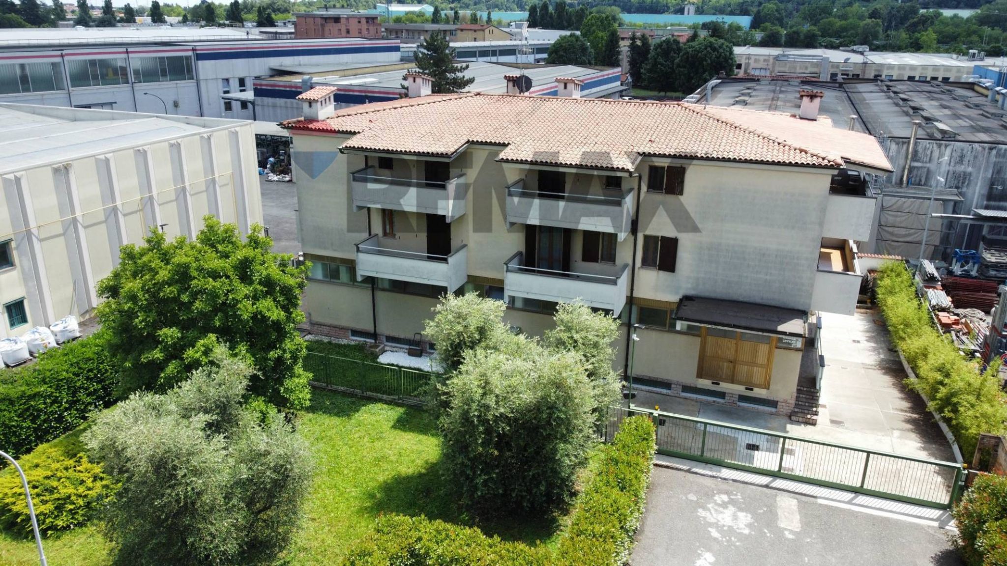 Edificio all'aperto