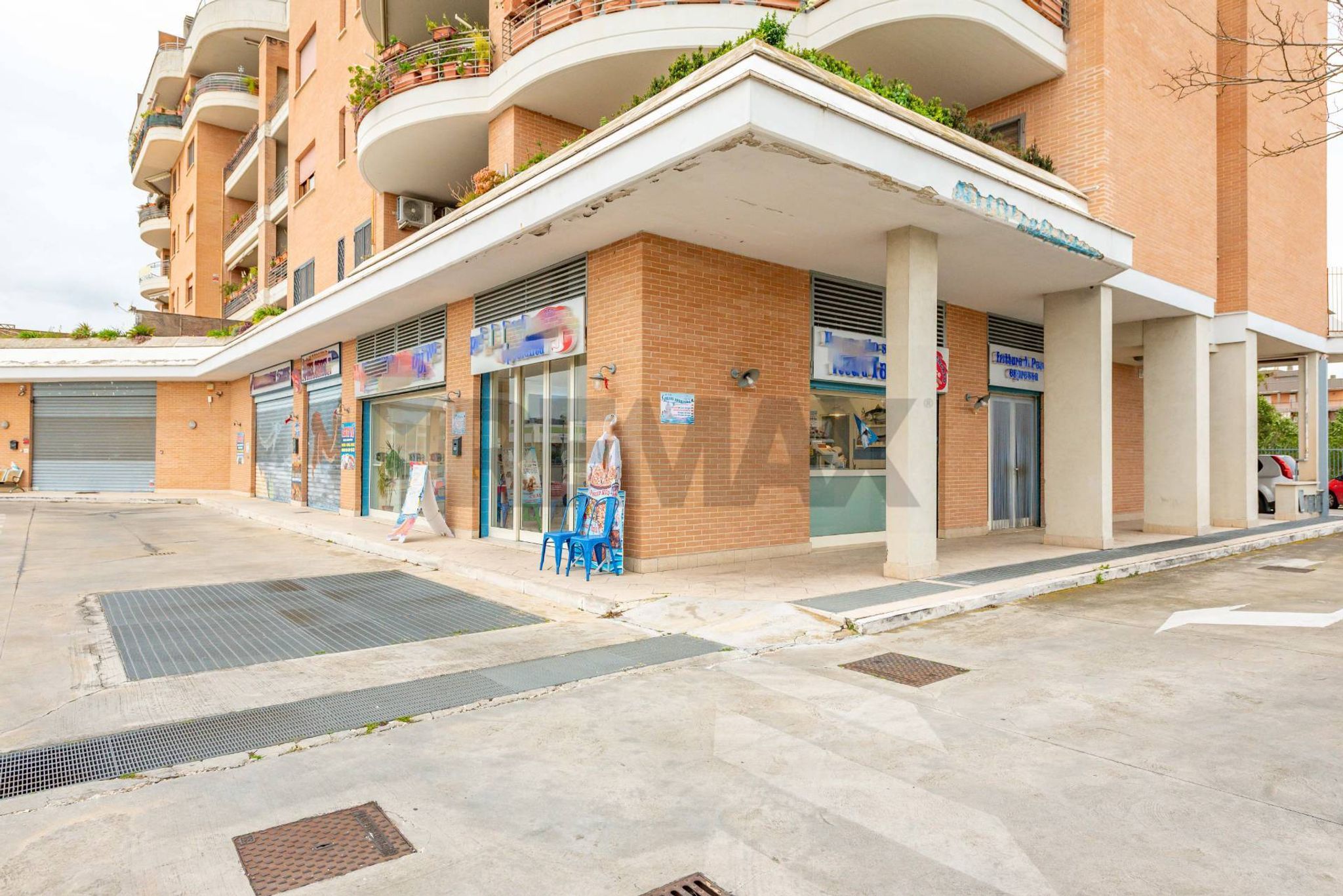 Edificio all'aperto