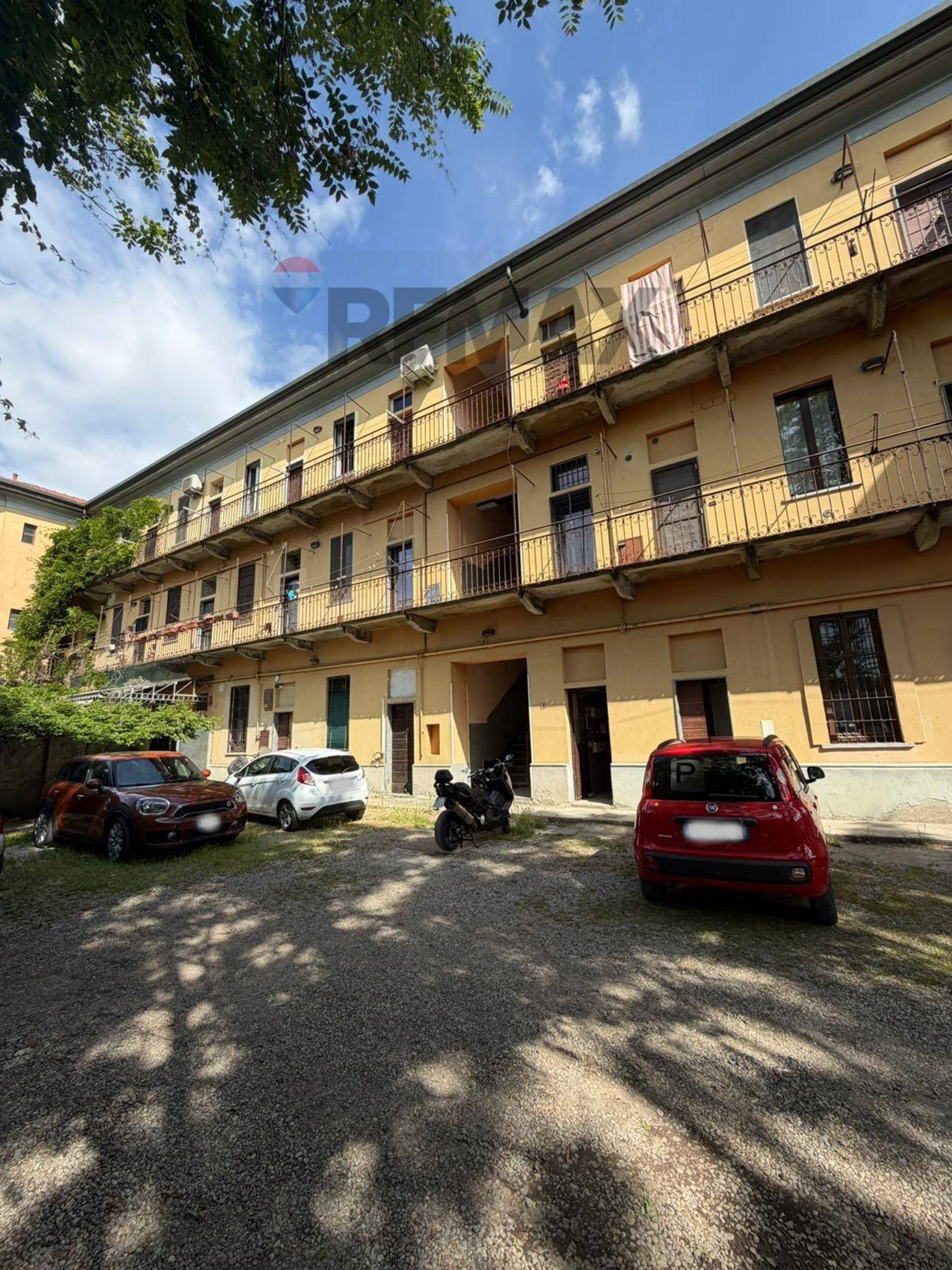 Edificio all'aperto