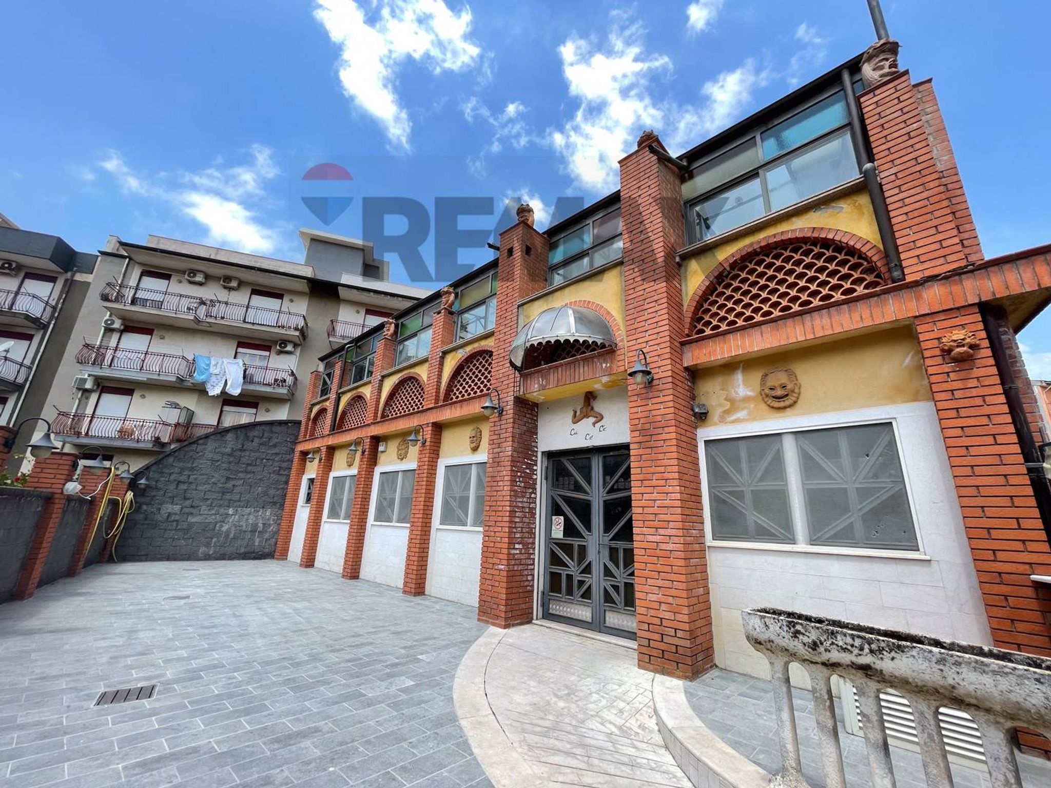 Edificio all'aperto