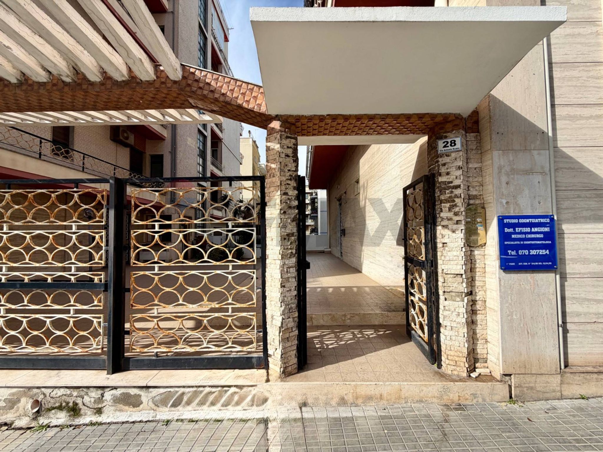 Edificio all'aperto