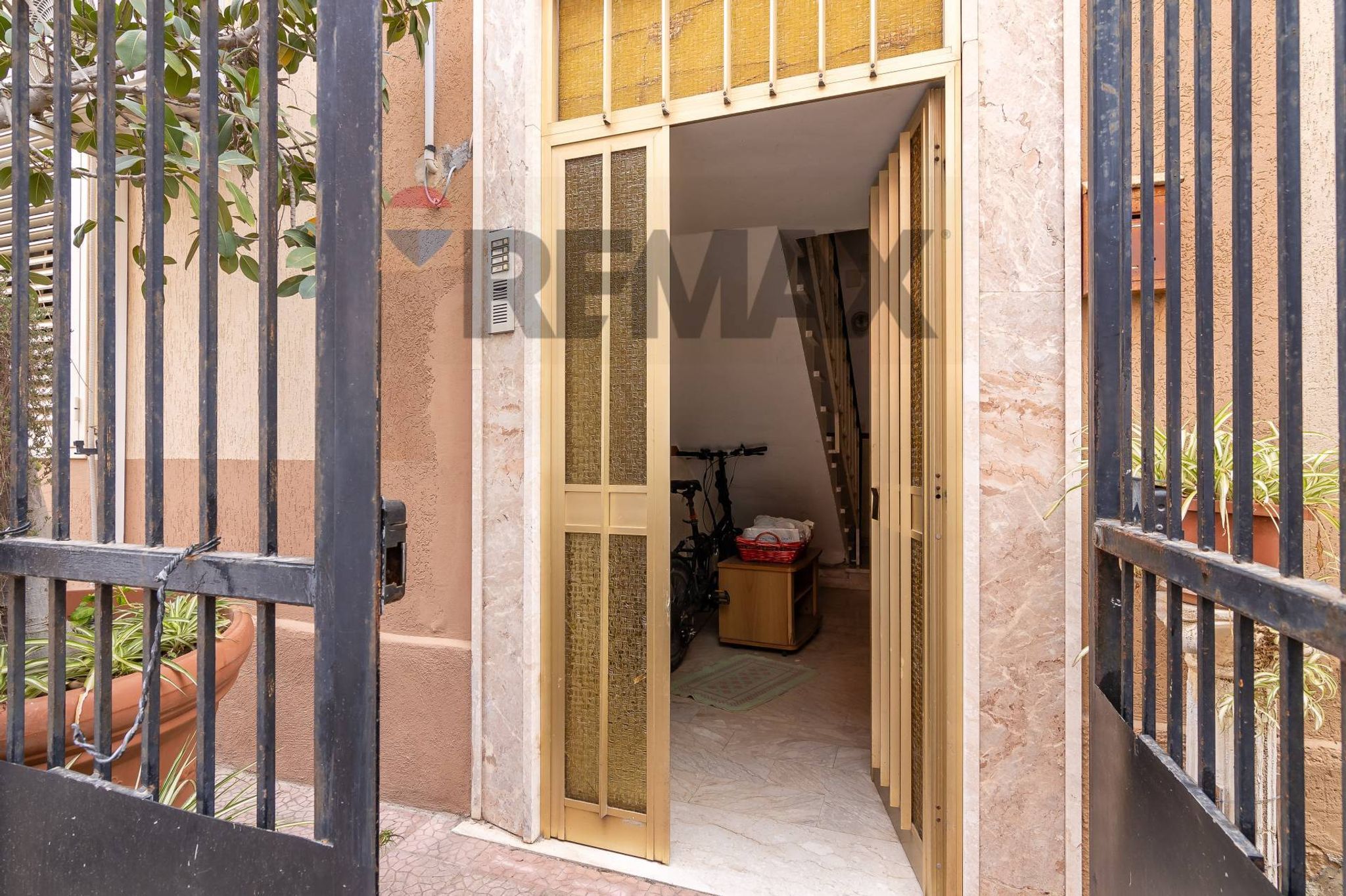 Edificio all'aperto